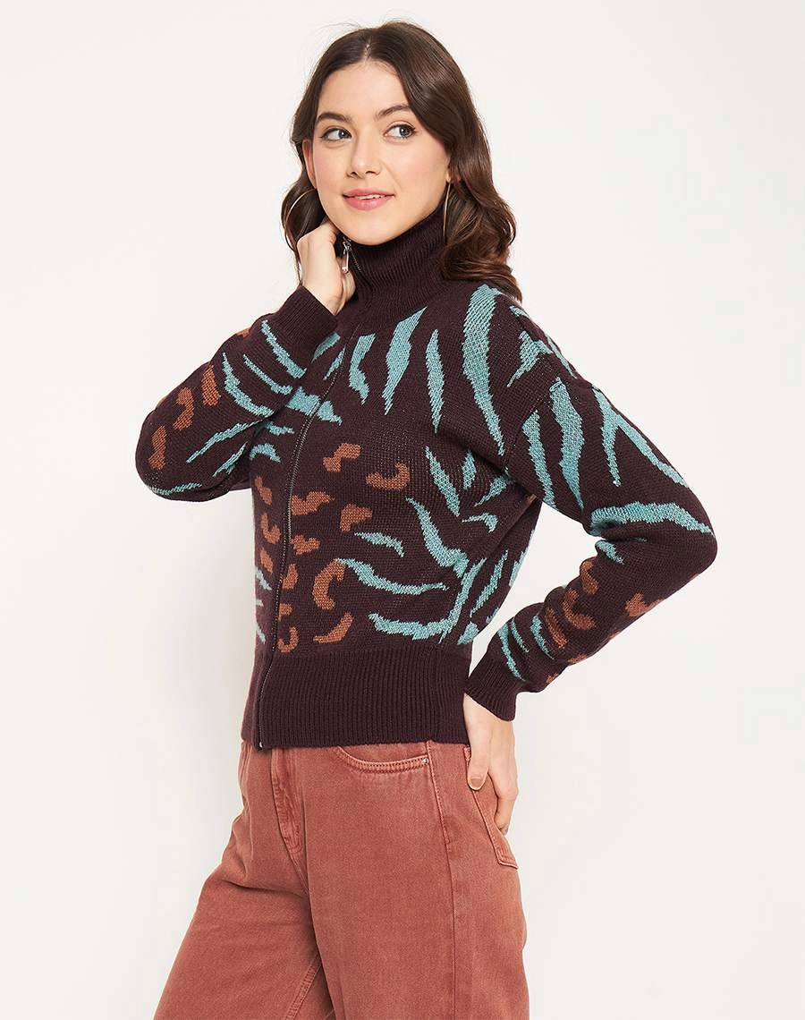 Odor Resistant Layered Knit Madame Chocolate Printed Sweater