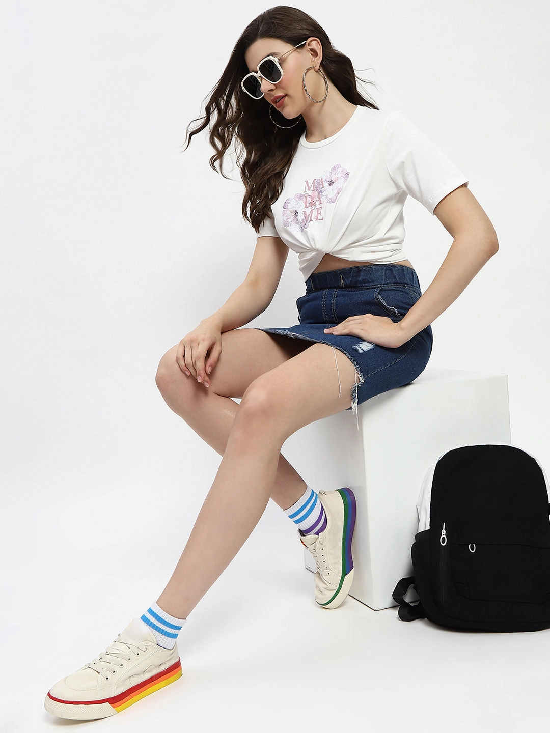 Madame Graphic Print White Cotton T-Shirt Trendy Design Cozy Waist