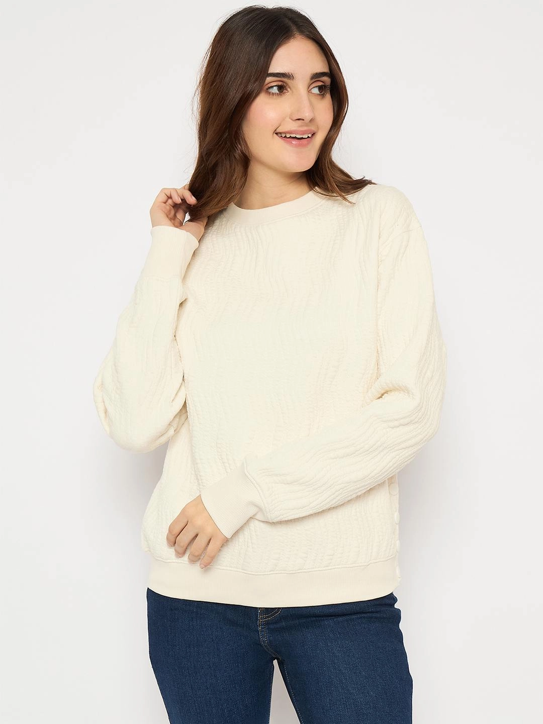 Madame Knitted Self-Textured Off White Sweatshirt Weekend Casual