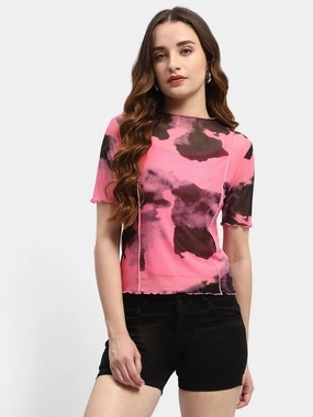 Everyday Fit Non Restrictive Silhouette Madame Lettuce Hem Black Abstract Print T-Shirt