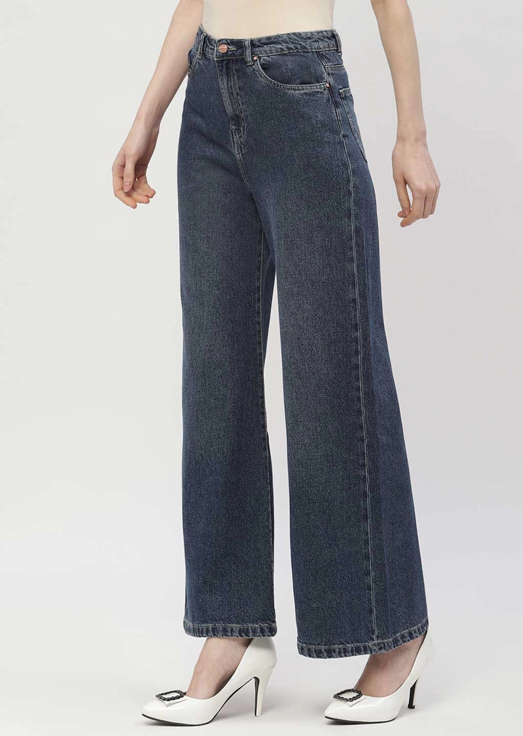 Madame Light Washed Dark Blue Wide Leg Jeans Neutral Look