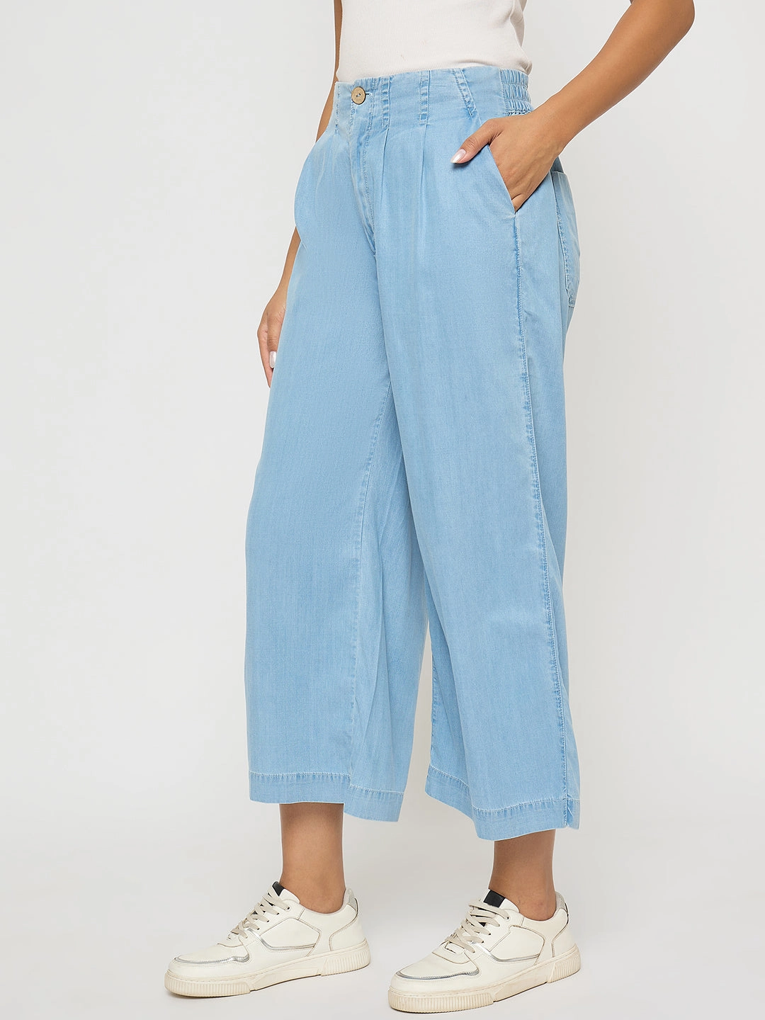 Eco Certified Textile Standards Relaxed Style City Walk Trend Setter Madame Pintuck Detailed Cotton Blend Light Blue Wide Leg Jeans