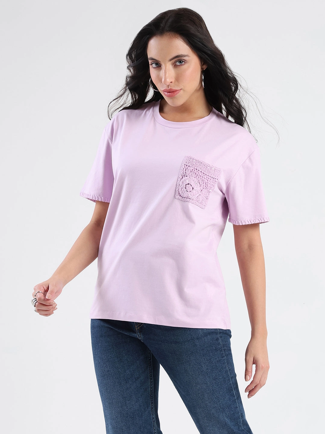BreathableMeshLining Madame Pocket Detailed Solid Mauve Cotton Blend T-shirt