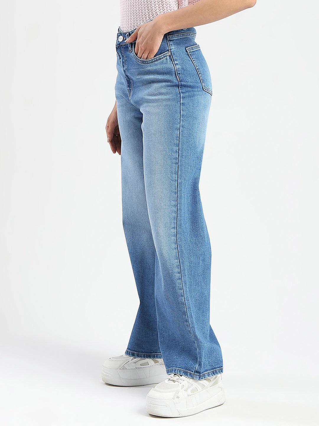 Style Basic Functional Comfort Madame Stone Wash Wide Leg Light Blue Cotton Blend Jeans