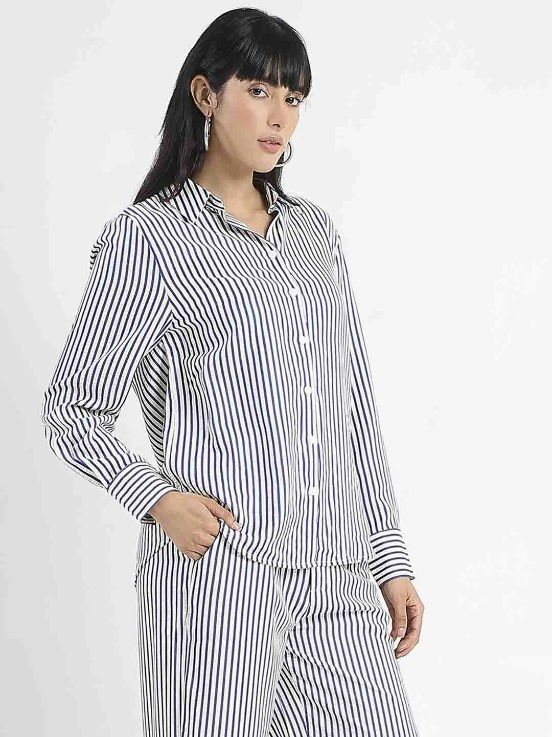 Stretchy Cloth Madame Striped Navy Blue Cotton Blend Shirt
