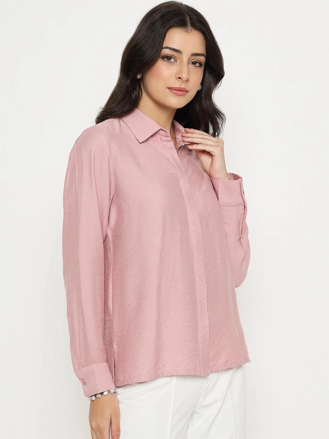 Recycled Polyester Blend Tuckable Hem Madame Textured Solid Pink Rayon Blend Shirt