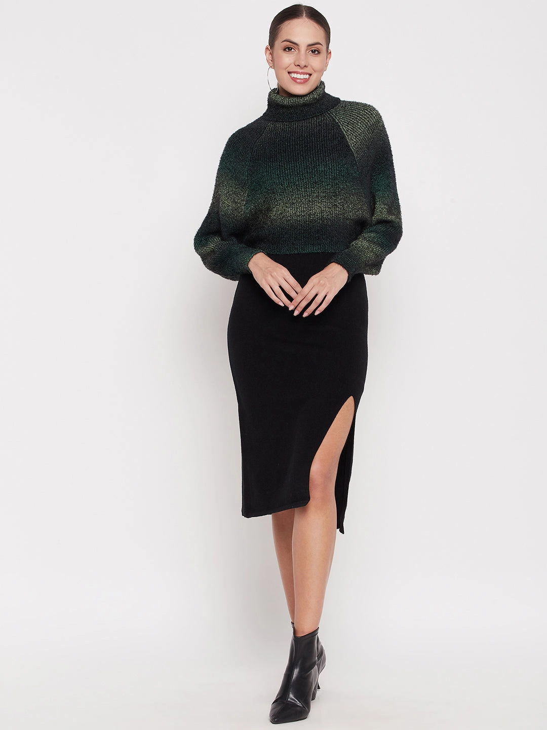 Elastic cuffs Madame Turtleneck Full Sleeve Gradient Green Sweater