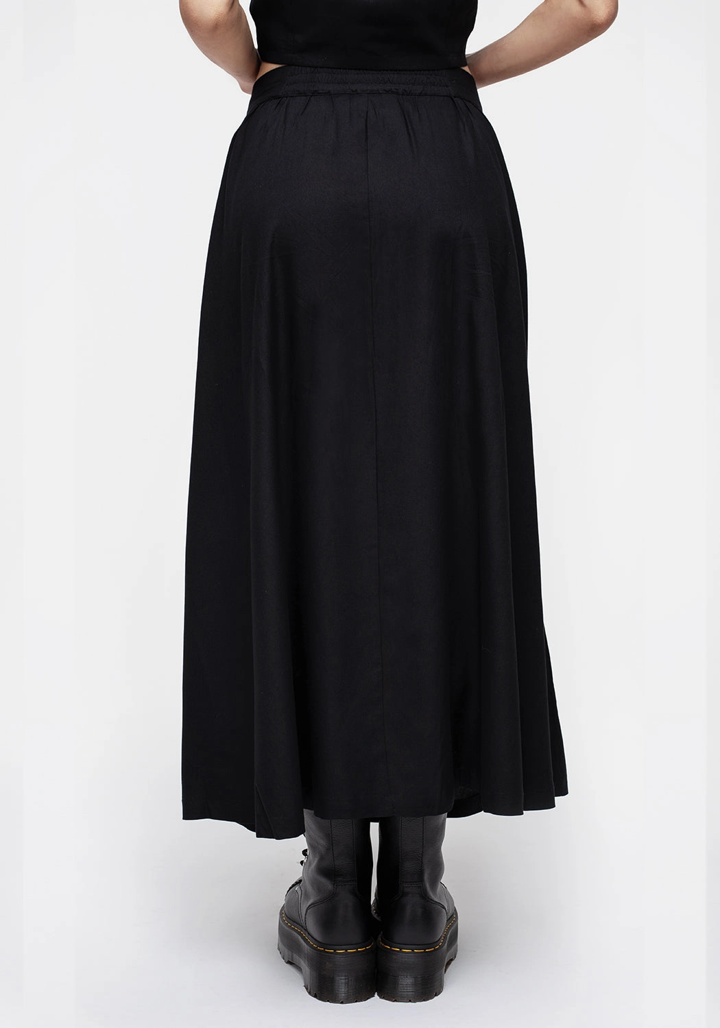Maidenhair Button Down Midi Skirt - Midnight Black Easy Layer Crisp Finish