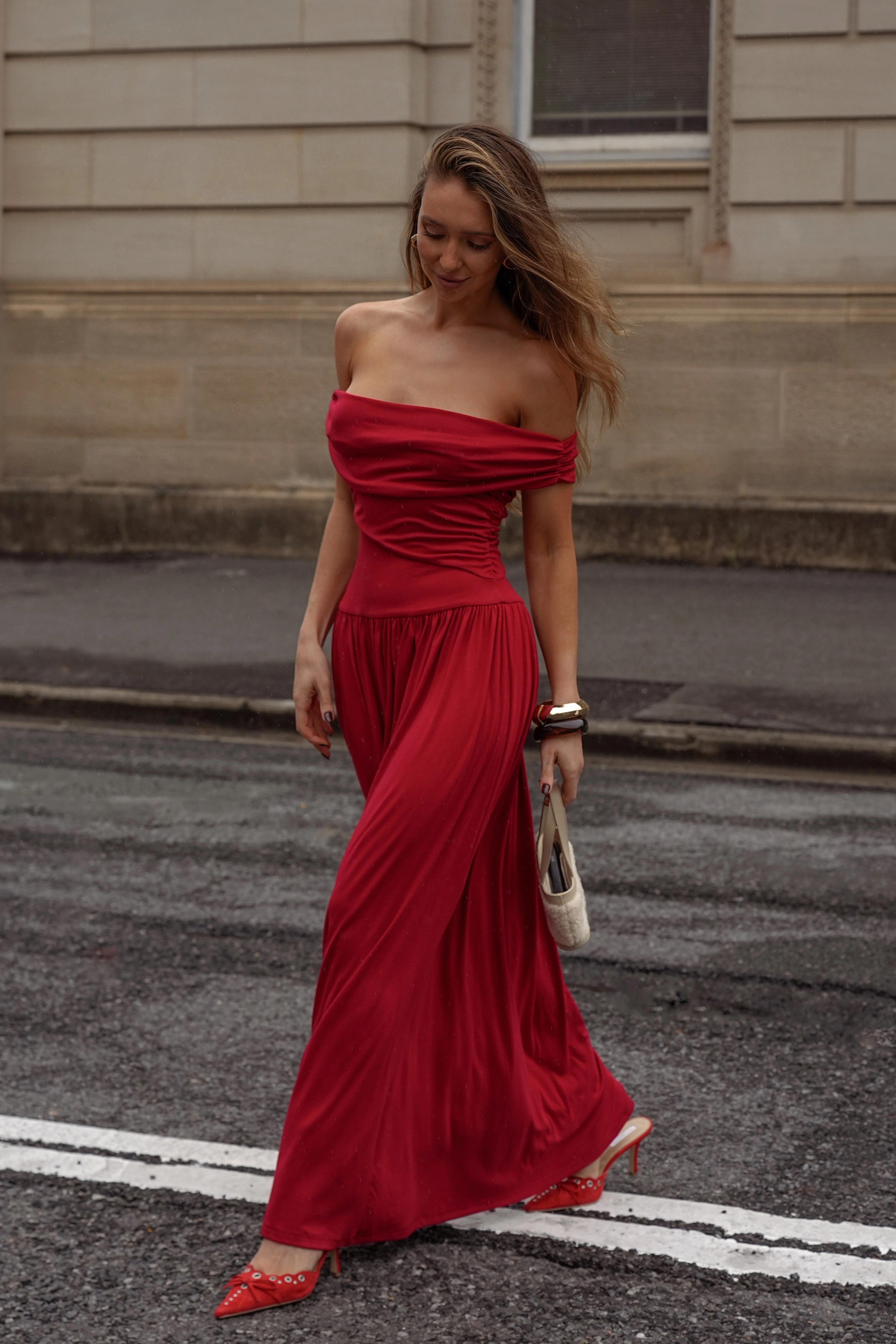 Minimalist Look Manalla Maxi Dress - Cherry