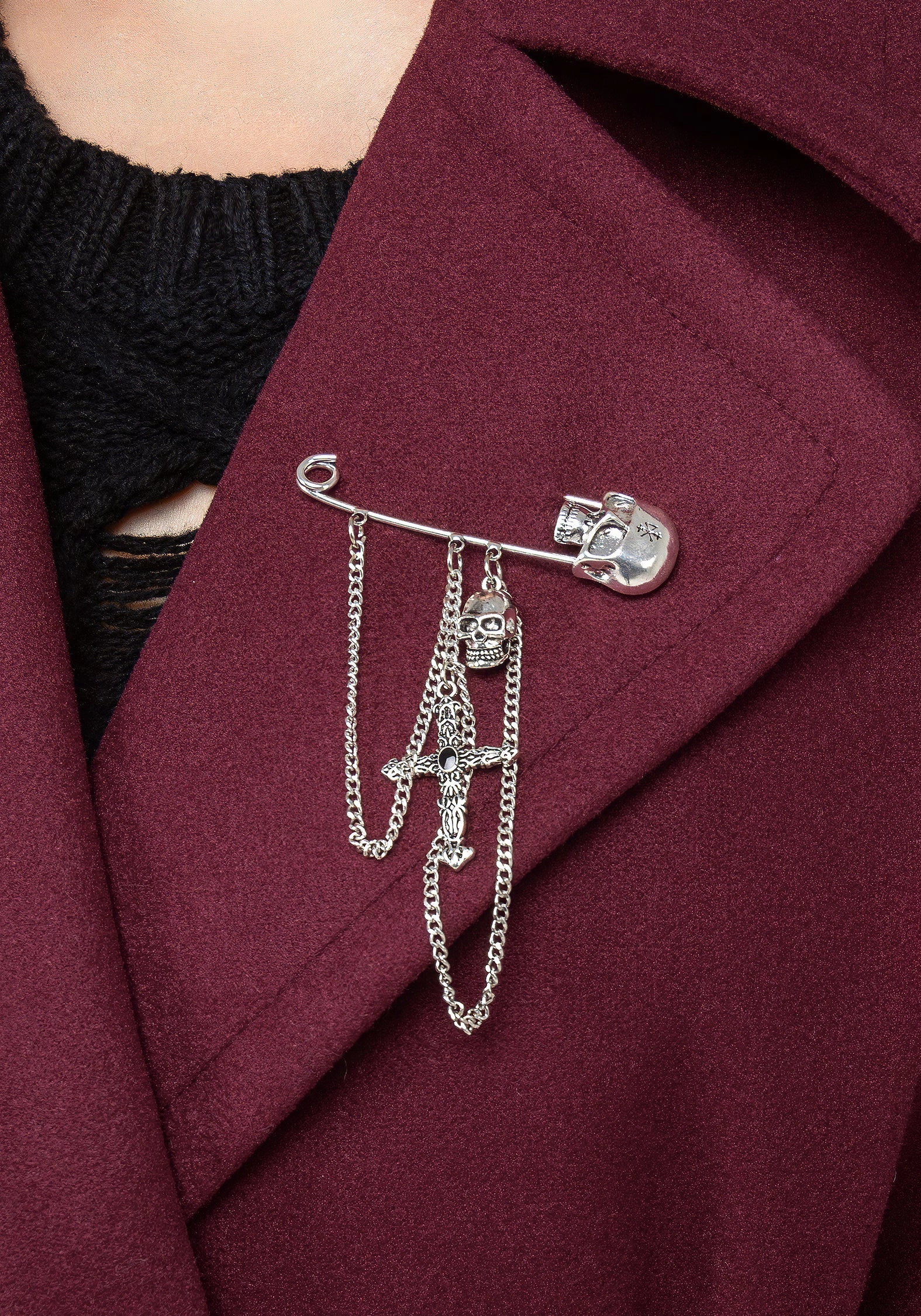 Temperature Regulating Fill Meltdown Oversized Coat with Brooch - Red