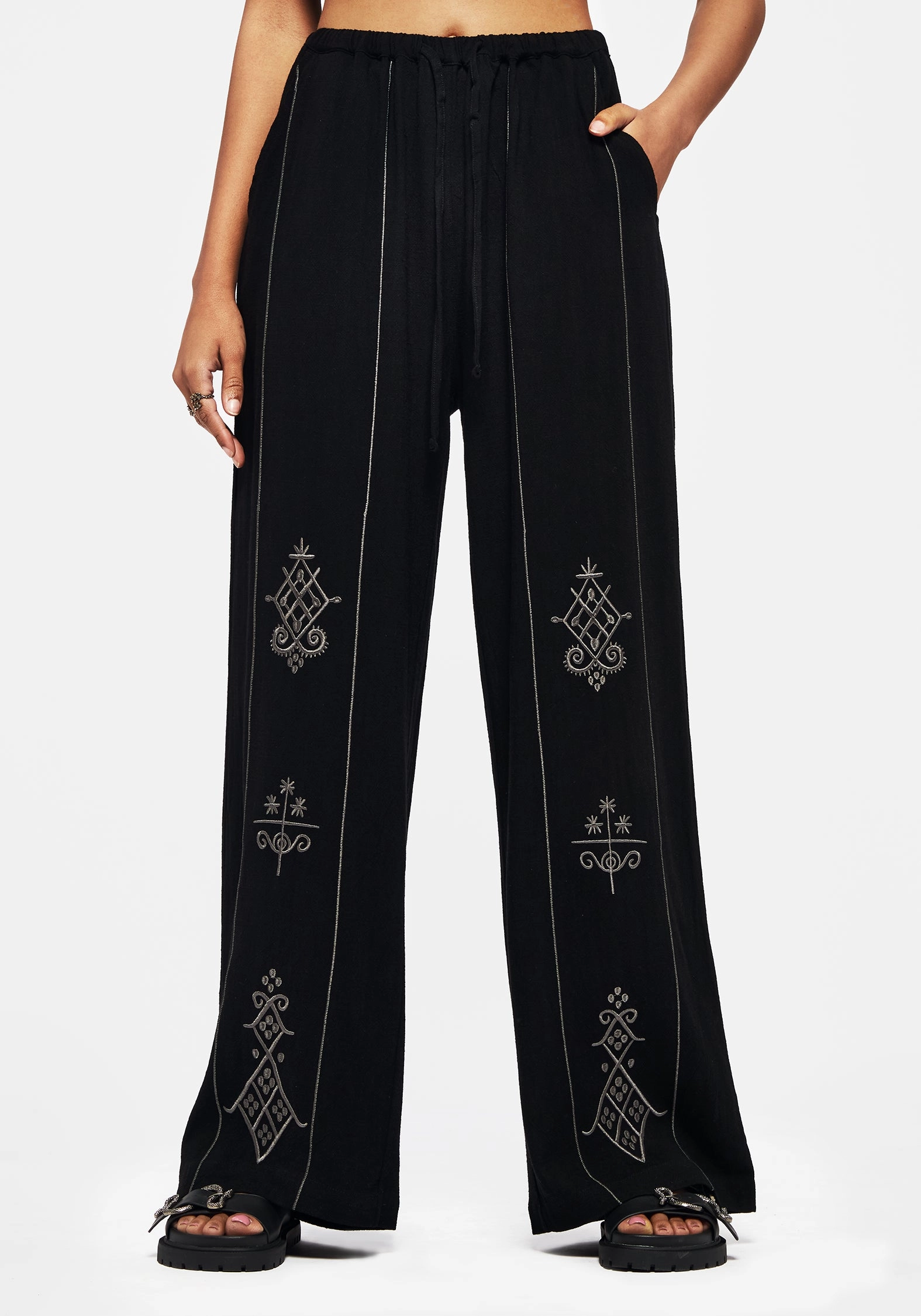Organic Cotton All-Purpose Comfort Merrymount Embroidered Wide Leg Trouser