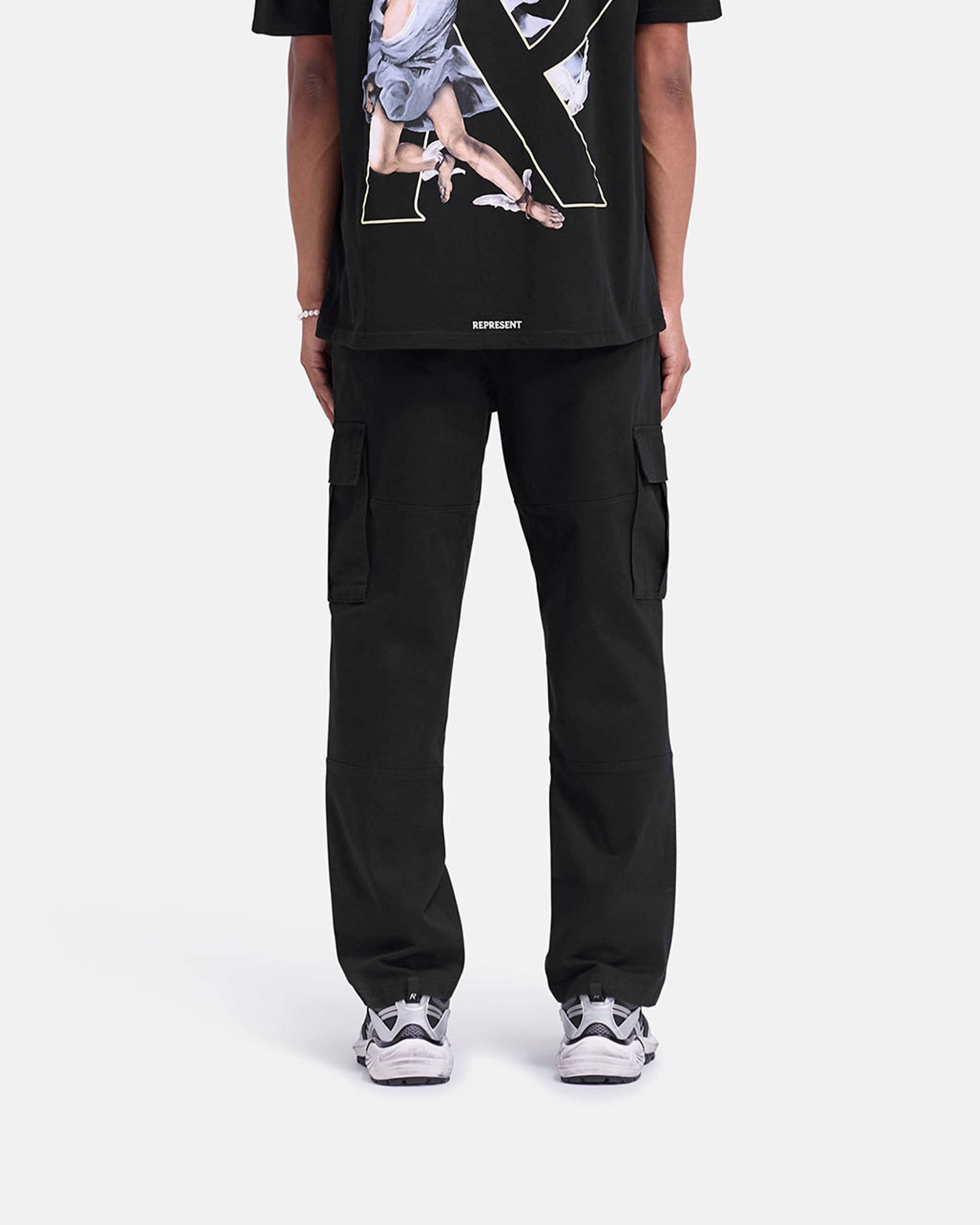 Light wash Durable Construction Cargo Pant - Black