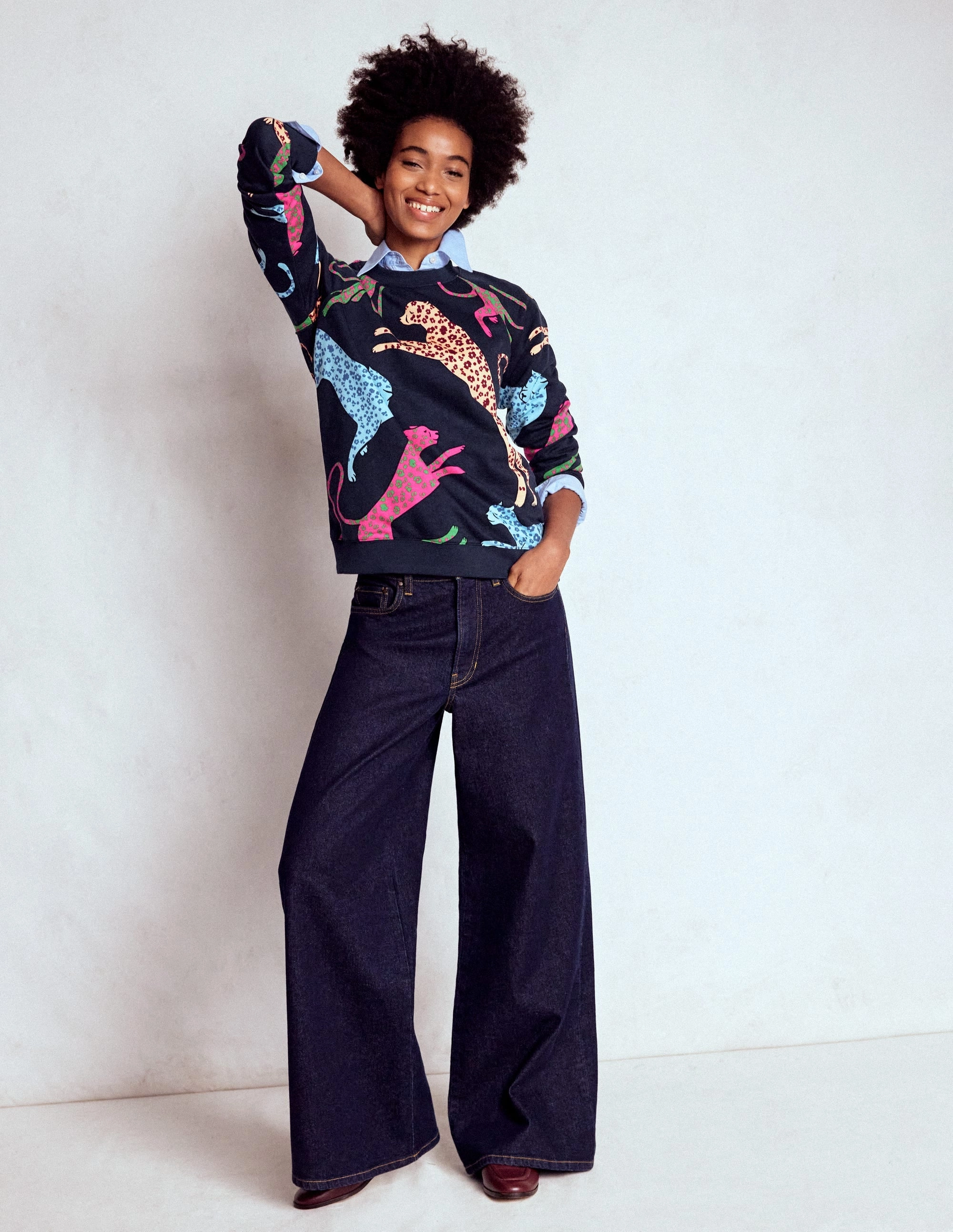 TaglessComfort Rosa Printed Sweatshirt-Navy, Leaping Leopard