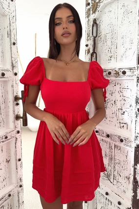 Missy Dress - Red Playful and flirty dress