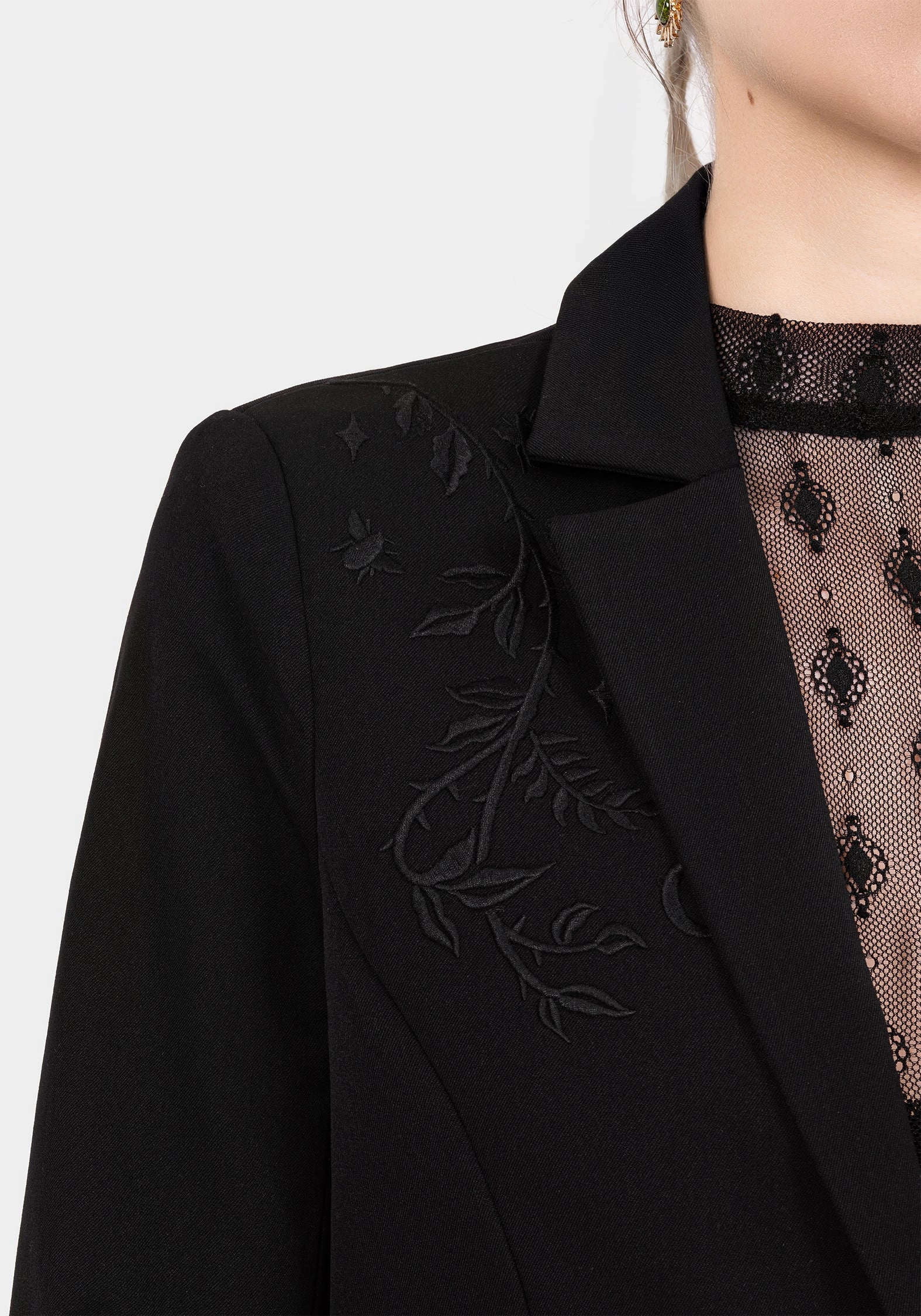 Glow In The Dark Trim Comfortable fit Mona Embroidered Crop Blazer