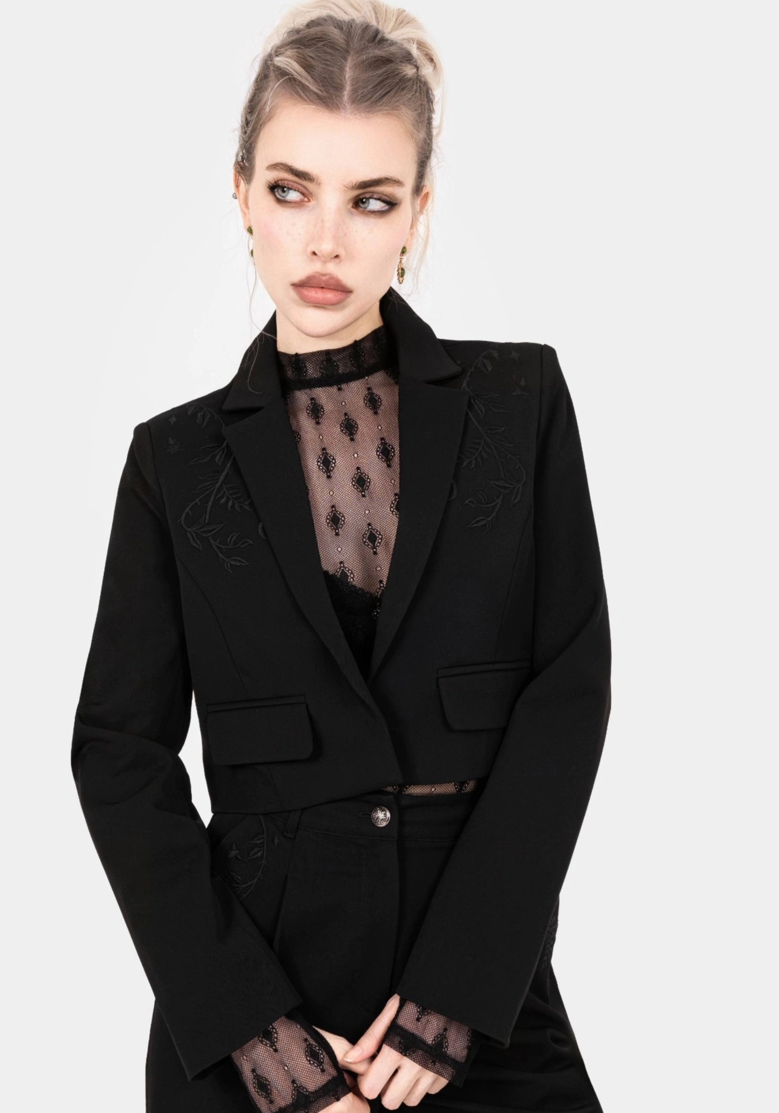 Casual Street Style Outdoor Trip Mona Embroidered Crop Blazer