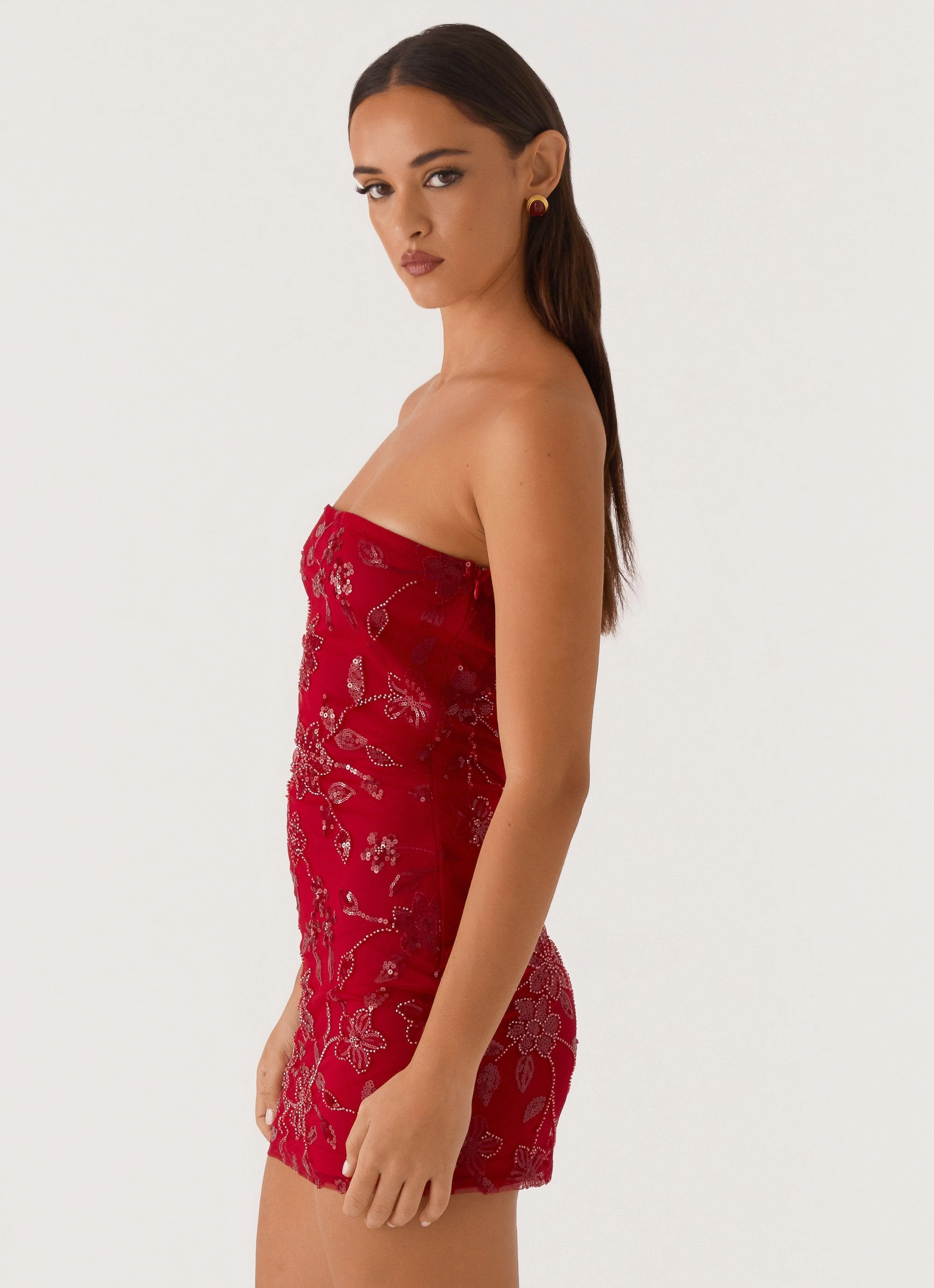 Smooth Edge Moorey Beaded Mini Dress - Red