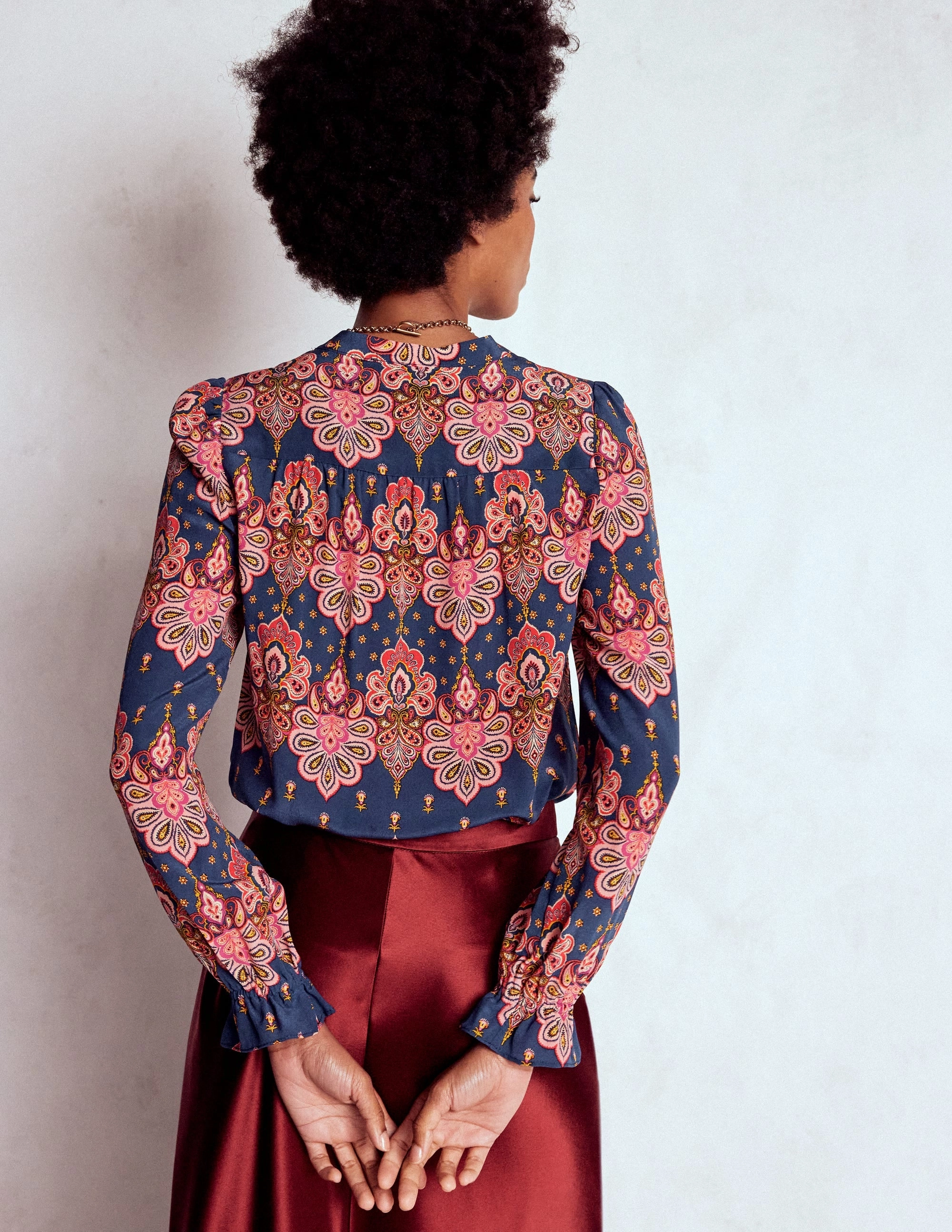 Soft Knit DoubleStitched Hem Alice Frill Front Silk Top-Navy, Embellished Paisley