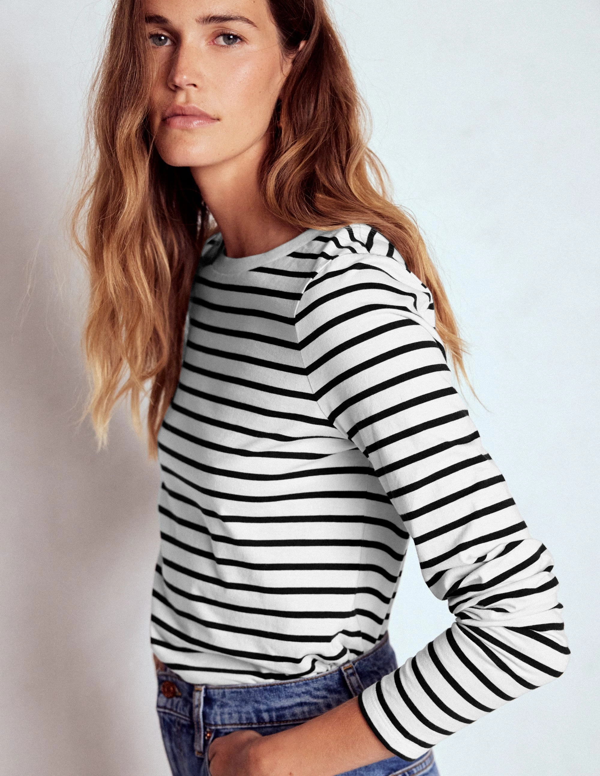 VersatileNeckline Lightweight pullover Olivia Long Sleeve Breton-Ivory, Black