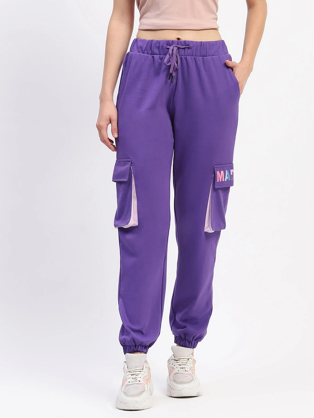 Madame Purple Cotton Joggers with Elastic Waist and Flap Pockets Freedom Motion Light wash