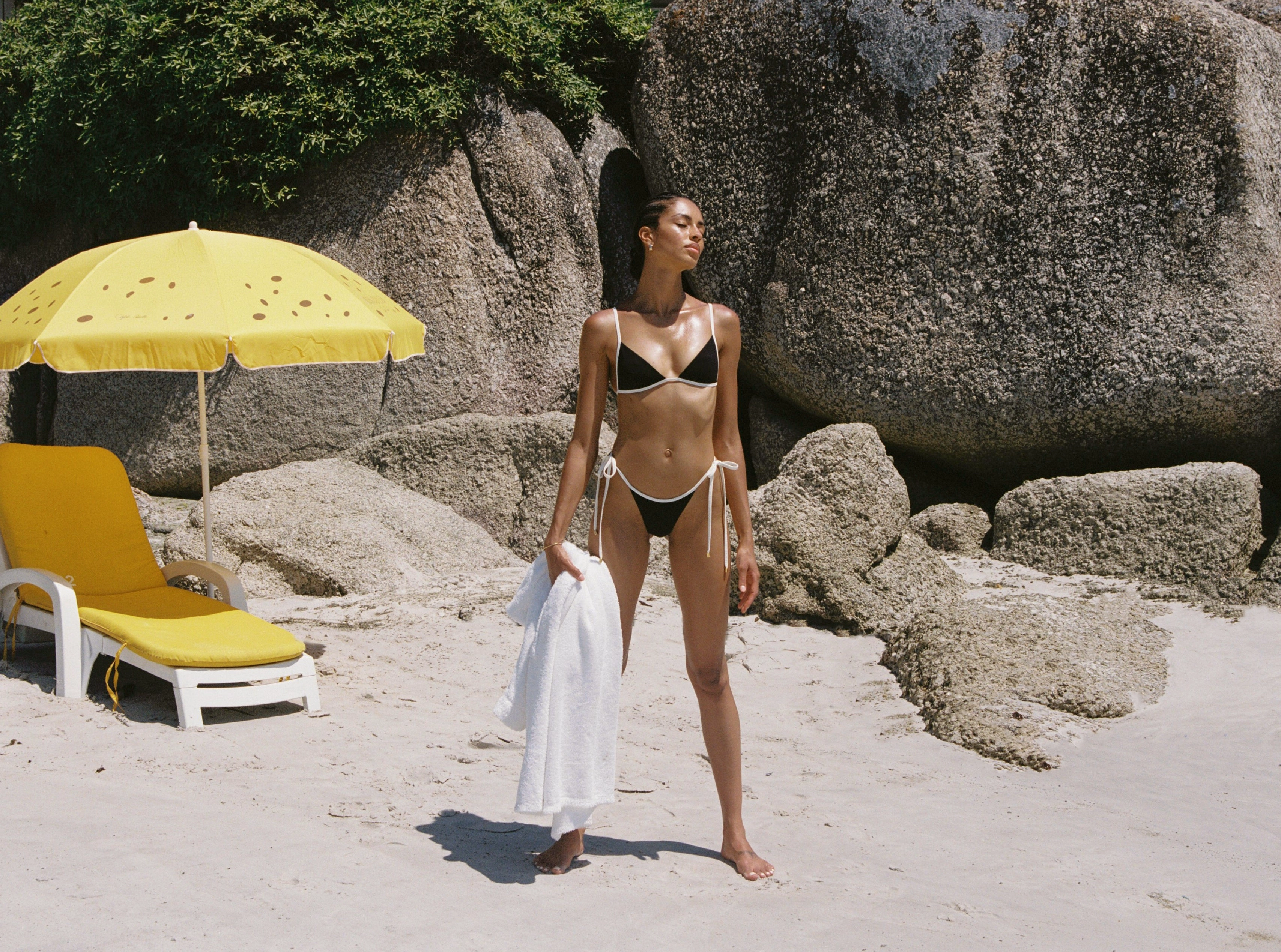 Capri Bottom - Black/Ivory PYRATEX? Beach Outfits