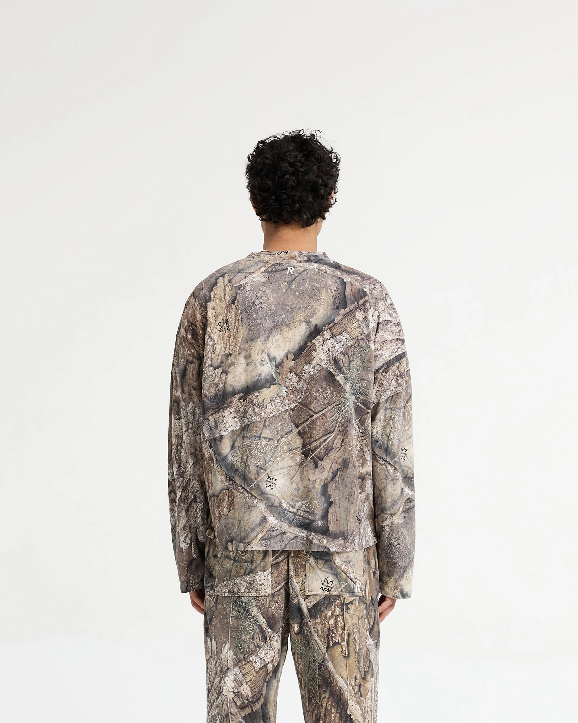 Realtree? Camo Long Sleeve T-Shirt - Camo Retro Style