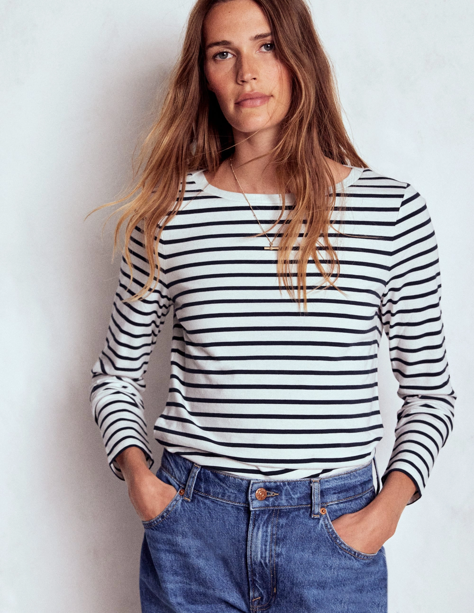 Reflective accents Olivia Long Sleeve Breton-Ivory, Navy