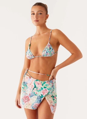 Miradelle Wrap Mini Skirt - Santorini Floral Sleek Comfort light colors