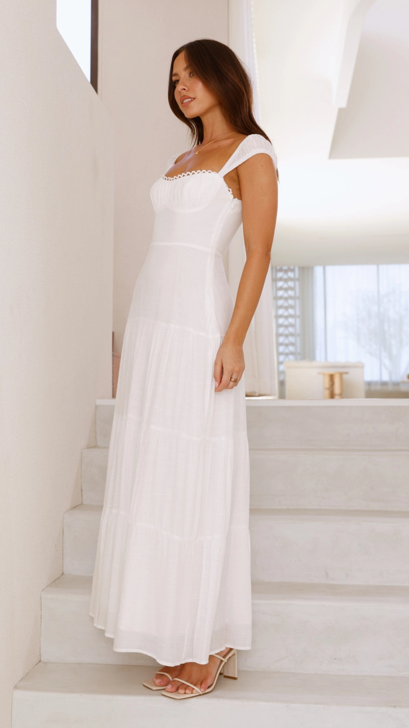 Fast Chic Cool Comfort Pasca Maxi Dress - White