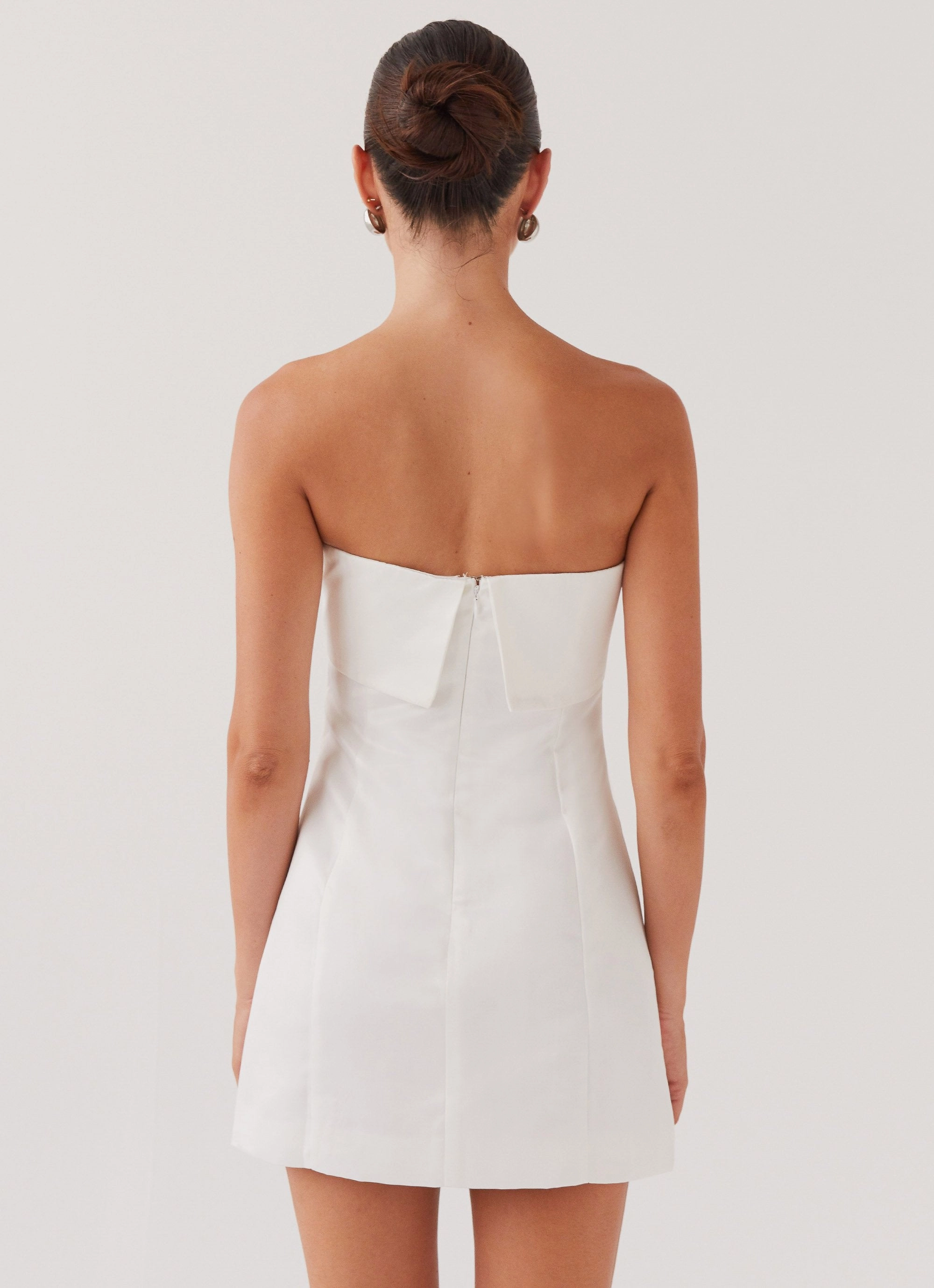 Calm Beauty Noble Glow Bombshell Tube Mini Dress - White Pearl