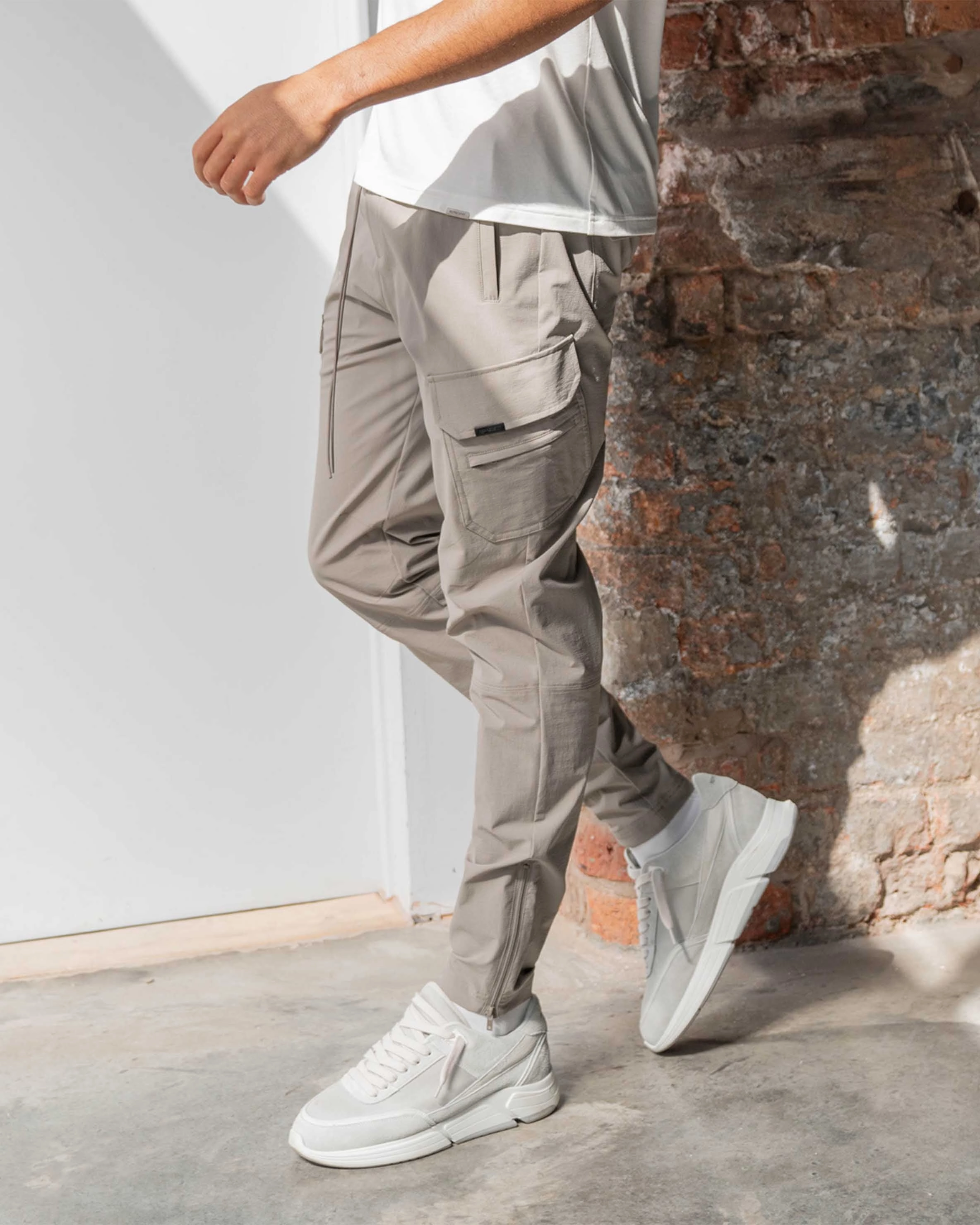 247 Zip Pant - Taupe All Season Versatility Slim Look