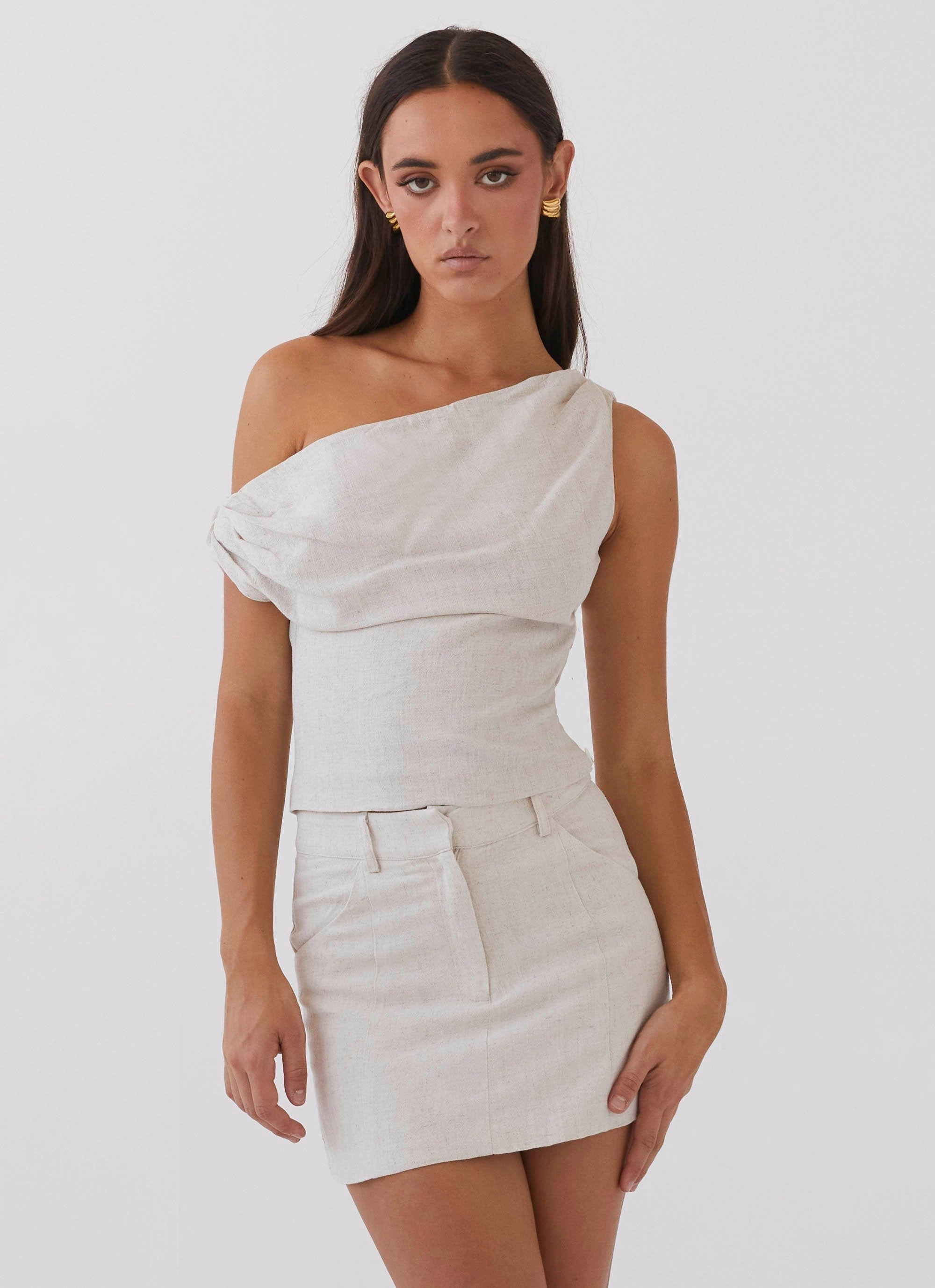 Marissa Linen Mini Skirt - Oatmeal Fashion Detail Classic Touch