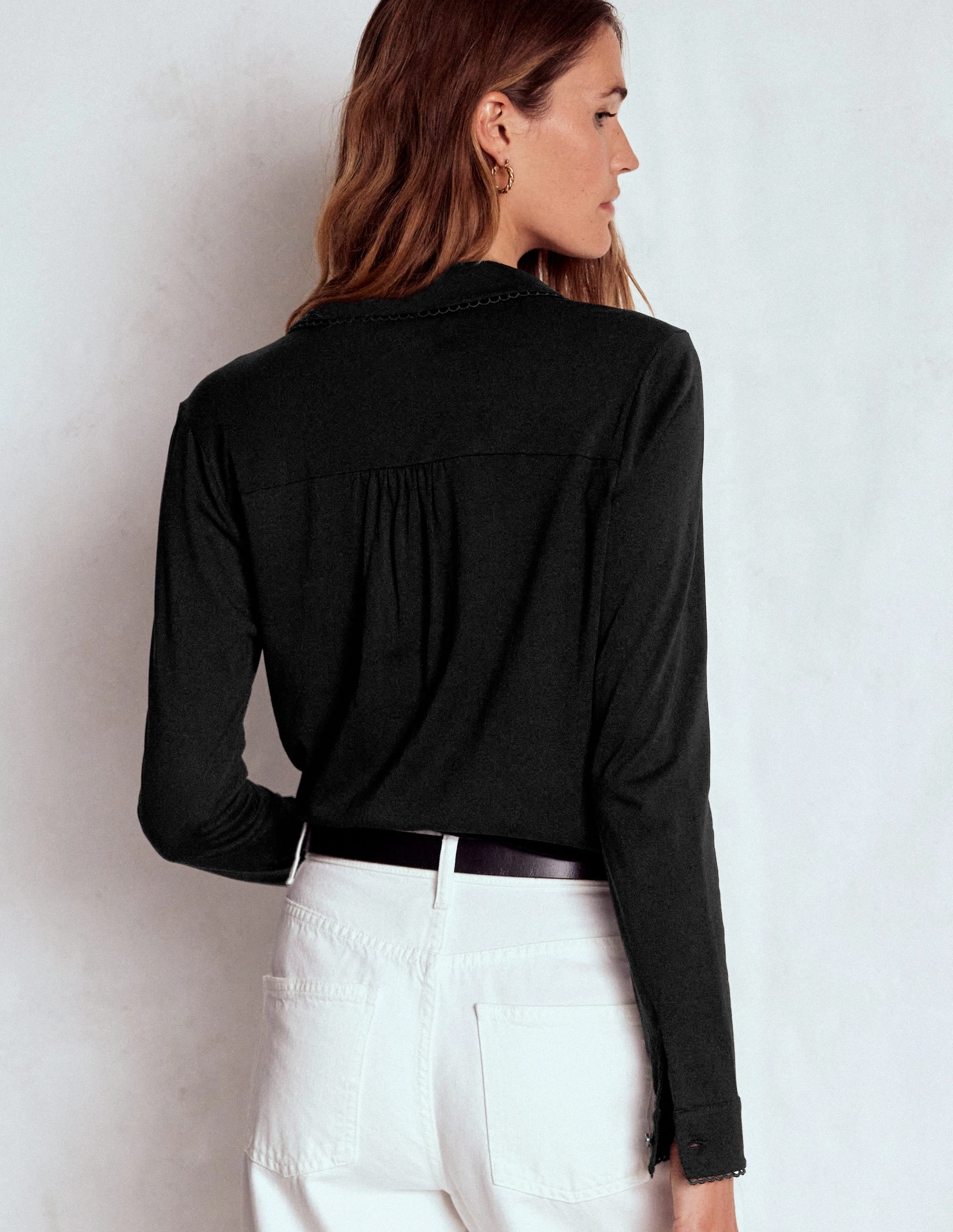 FoldableFeature Water Repellent Coating Picot Trim Jersey Shirt-Black