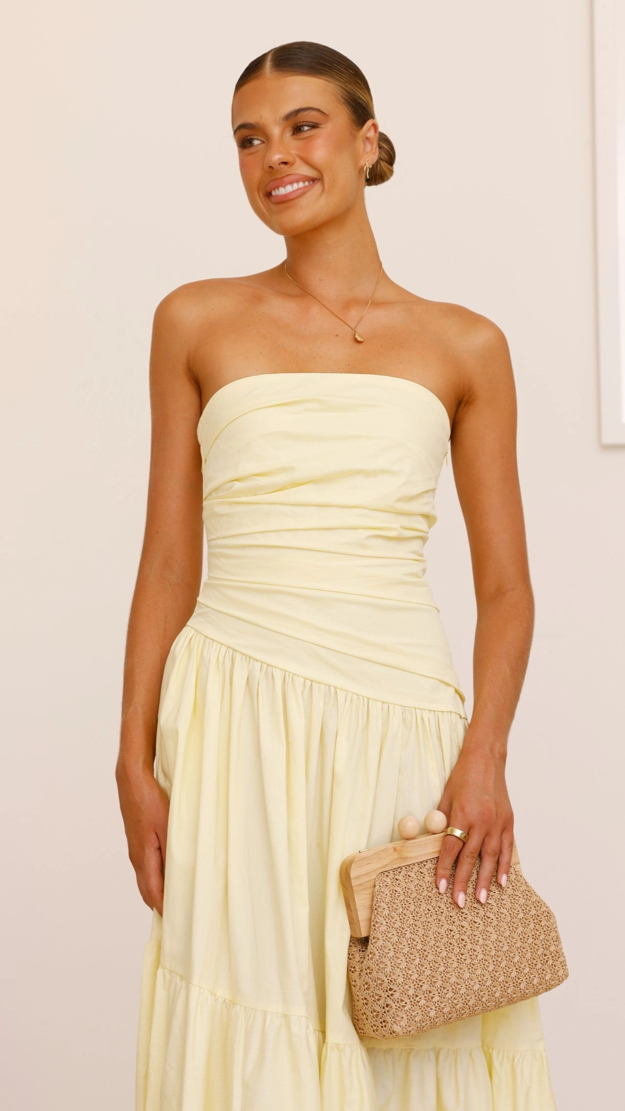Flowy casual dress Baby-Shower Lola Maxi Dress - Yellow