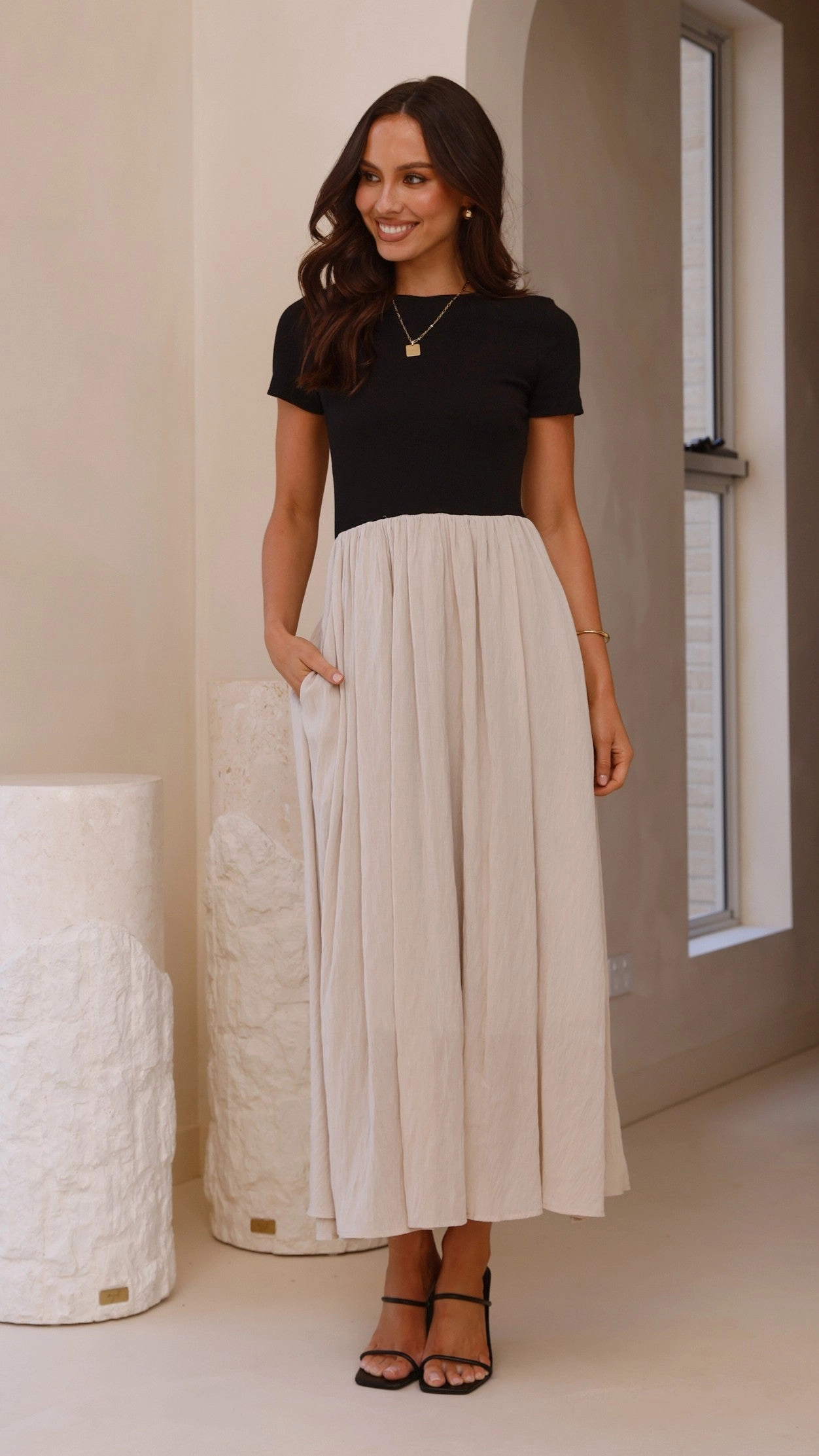Versatile Fit Flared shape Portia Maxi Dress - Black / Cream