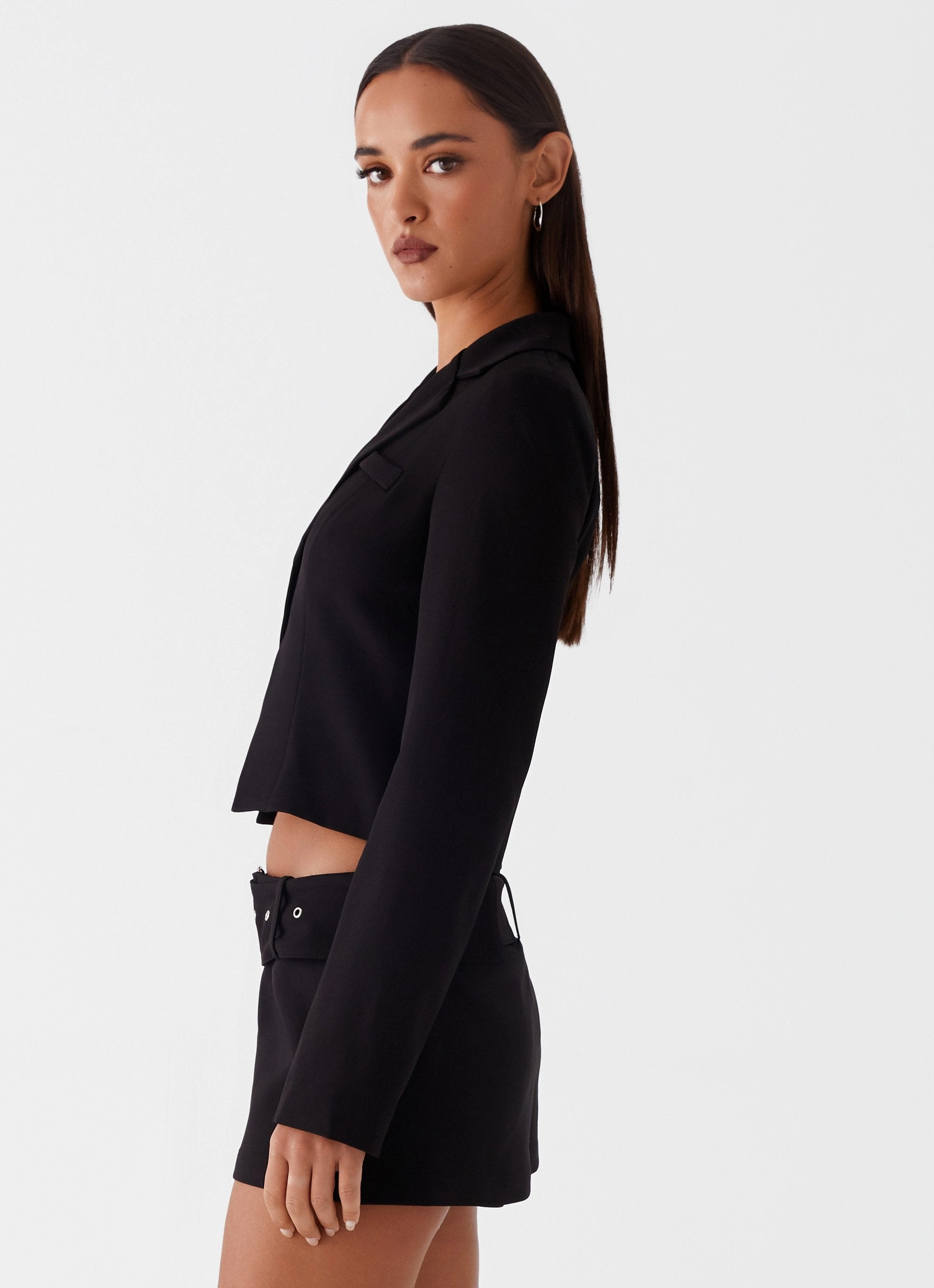 Friction Resistant Lynden Blazer Top - Black