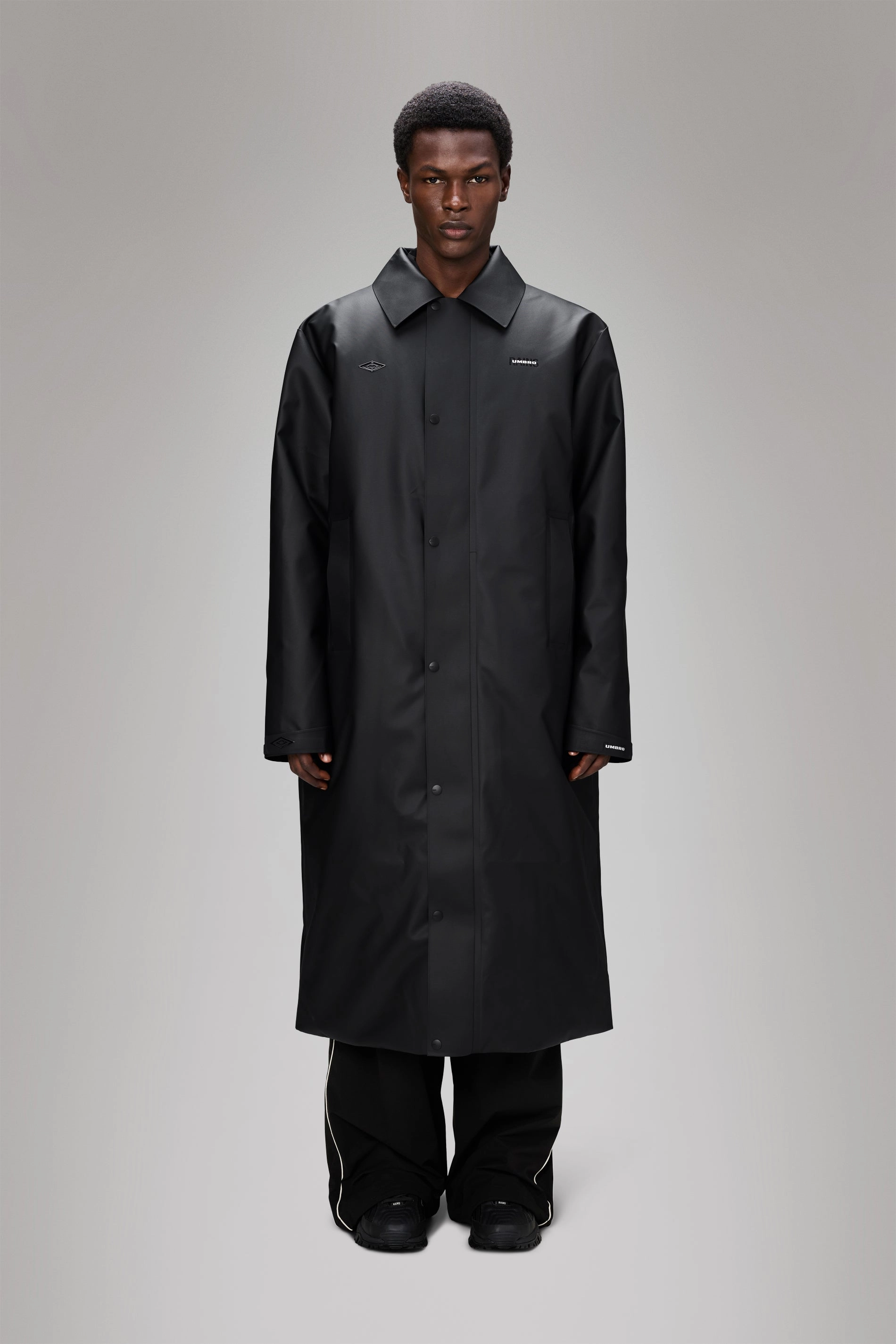 Rains x Umbro Manager Coat QuickDryFinish Subtle Design Detail