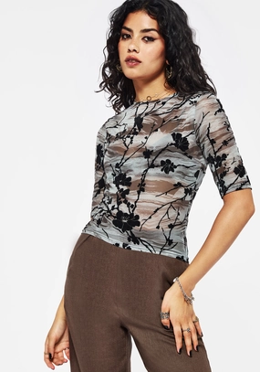 Smart Design Wytchelm Flocked Mesh Short Sleeve Top - Blue