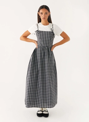 Ramsey Midi Dress - White Black Check Travel-Pack
