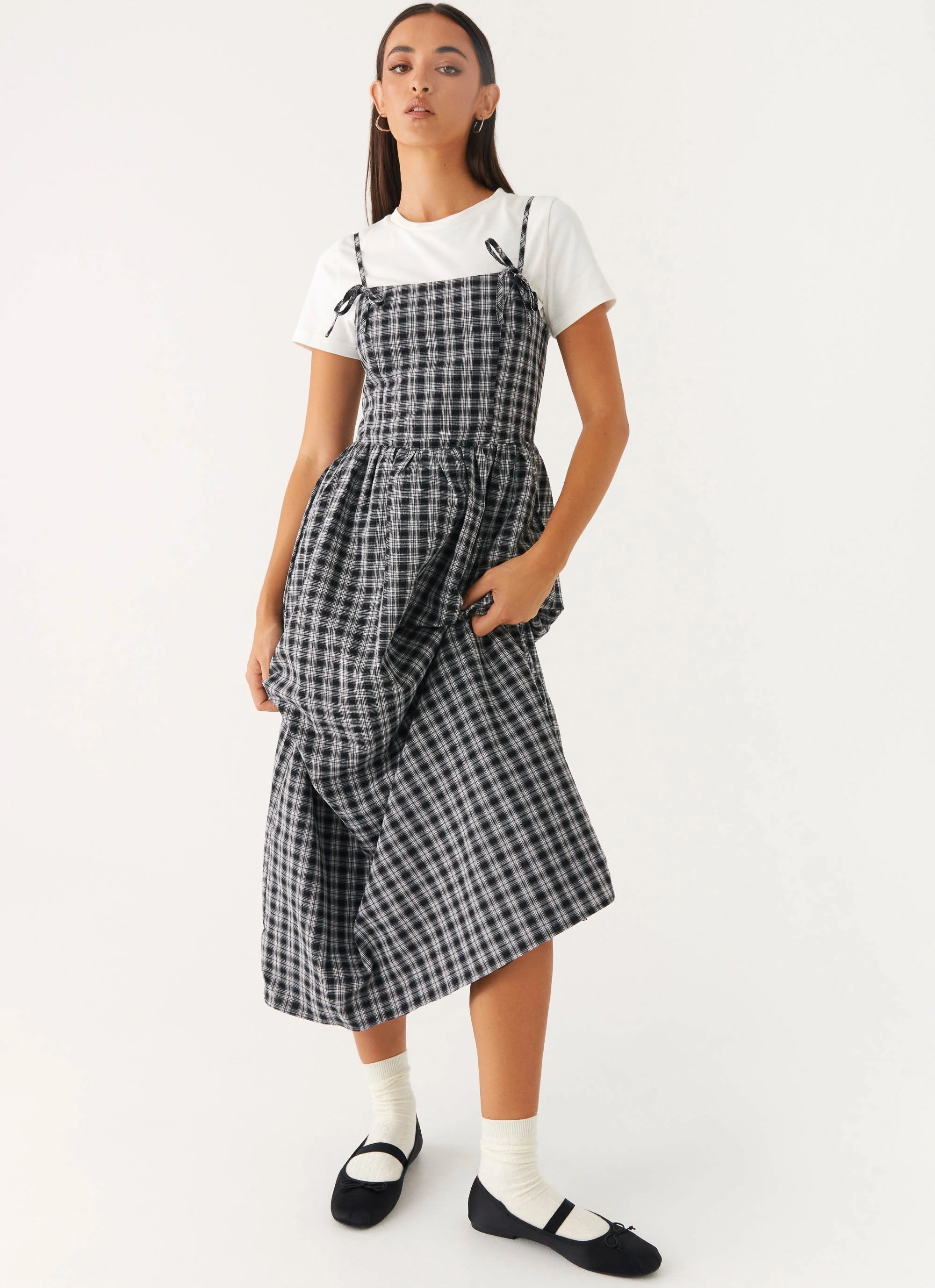 Winter-Season Ramsey Midi Dress - White Black Check