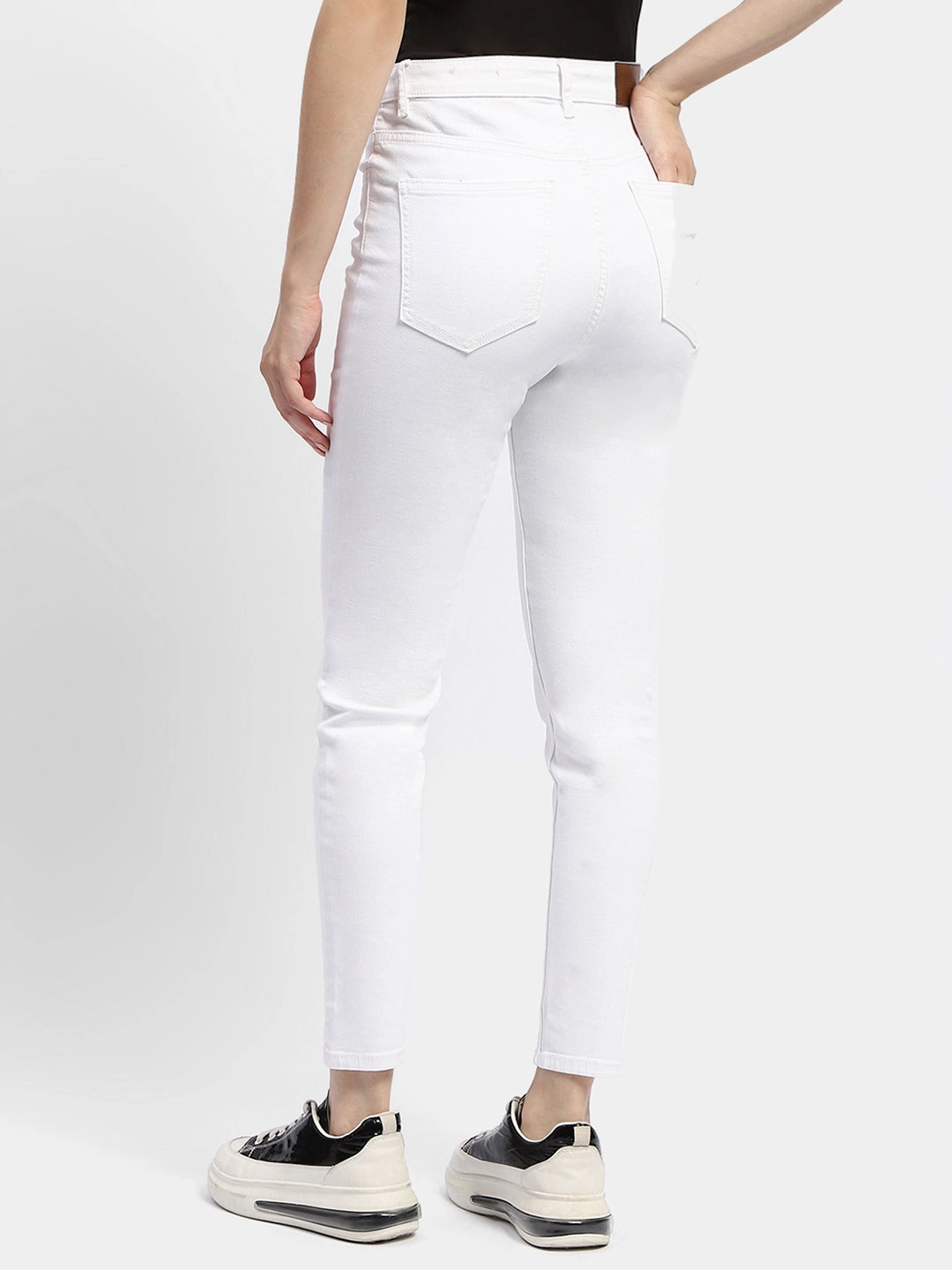 Classic Gym Ready Madame Solid White Slim Fit Denim Jeans