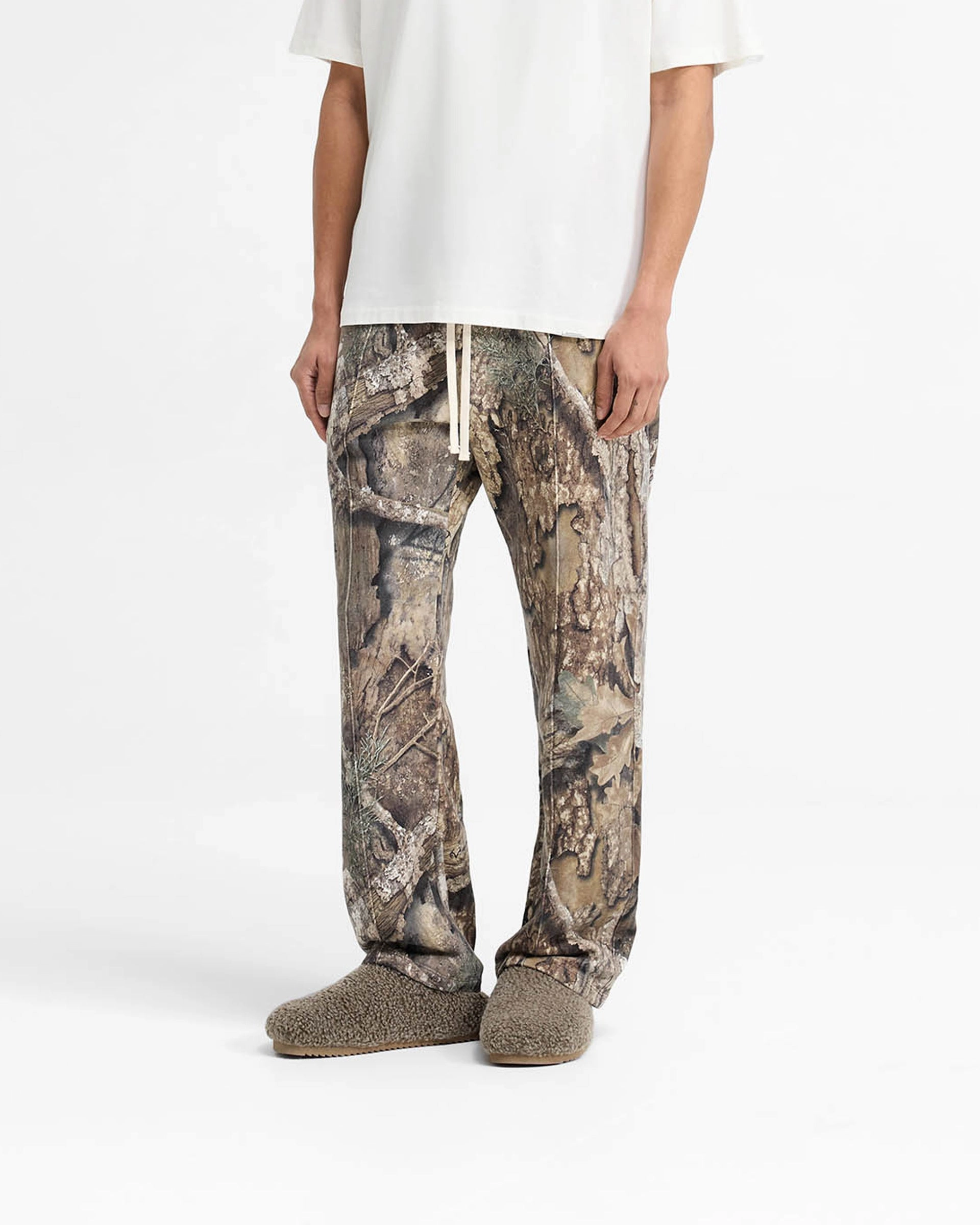 Relaxed Fit Design Flexible Waistband Realtree? Camo Sweatpants - Camo