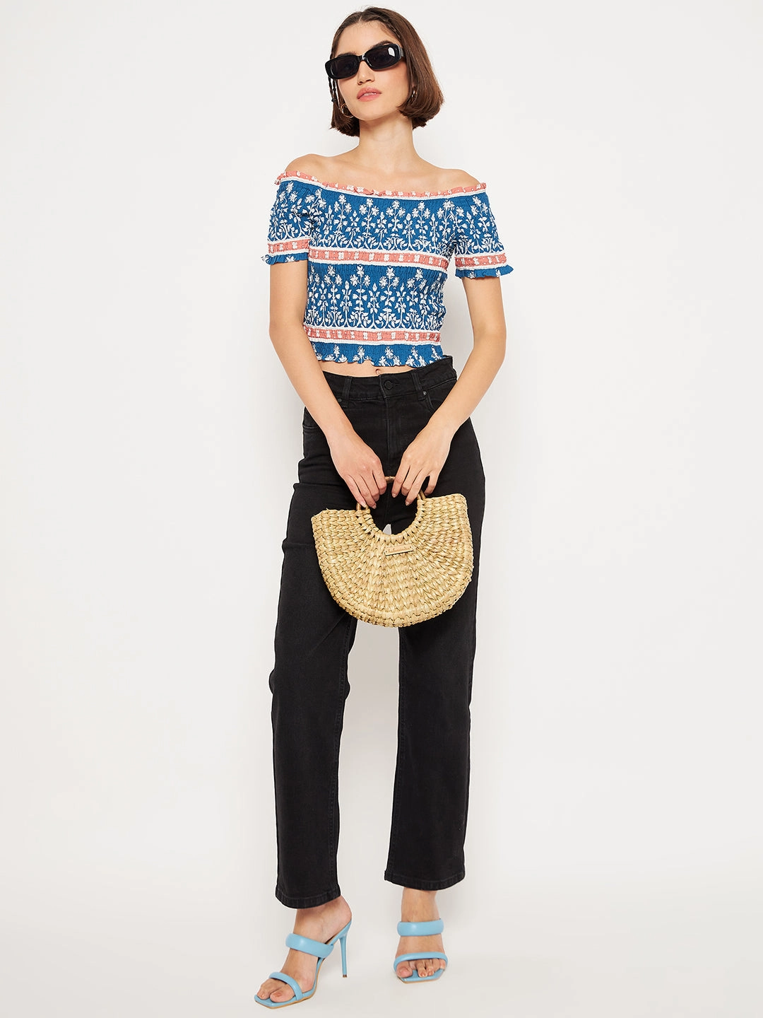 Madame Black Denim Minimal Shrinkage Fabric Beach Day Winter Warmth Classic