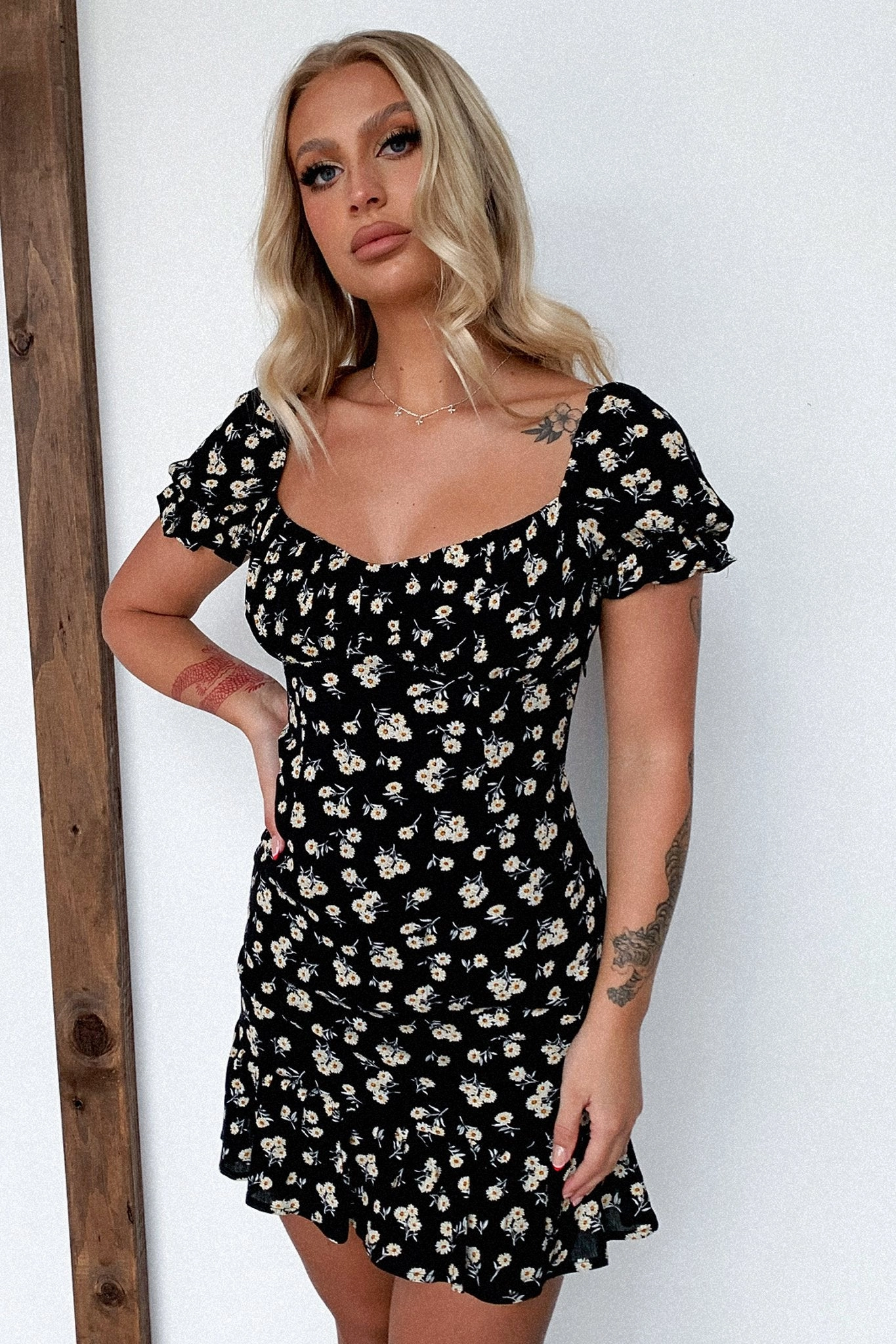 SoftTouchTexture Regina Dress - Black Floral
