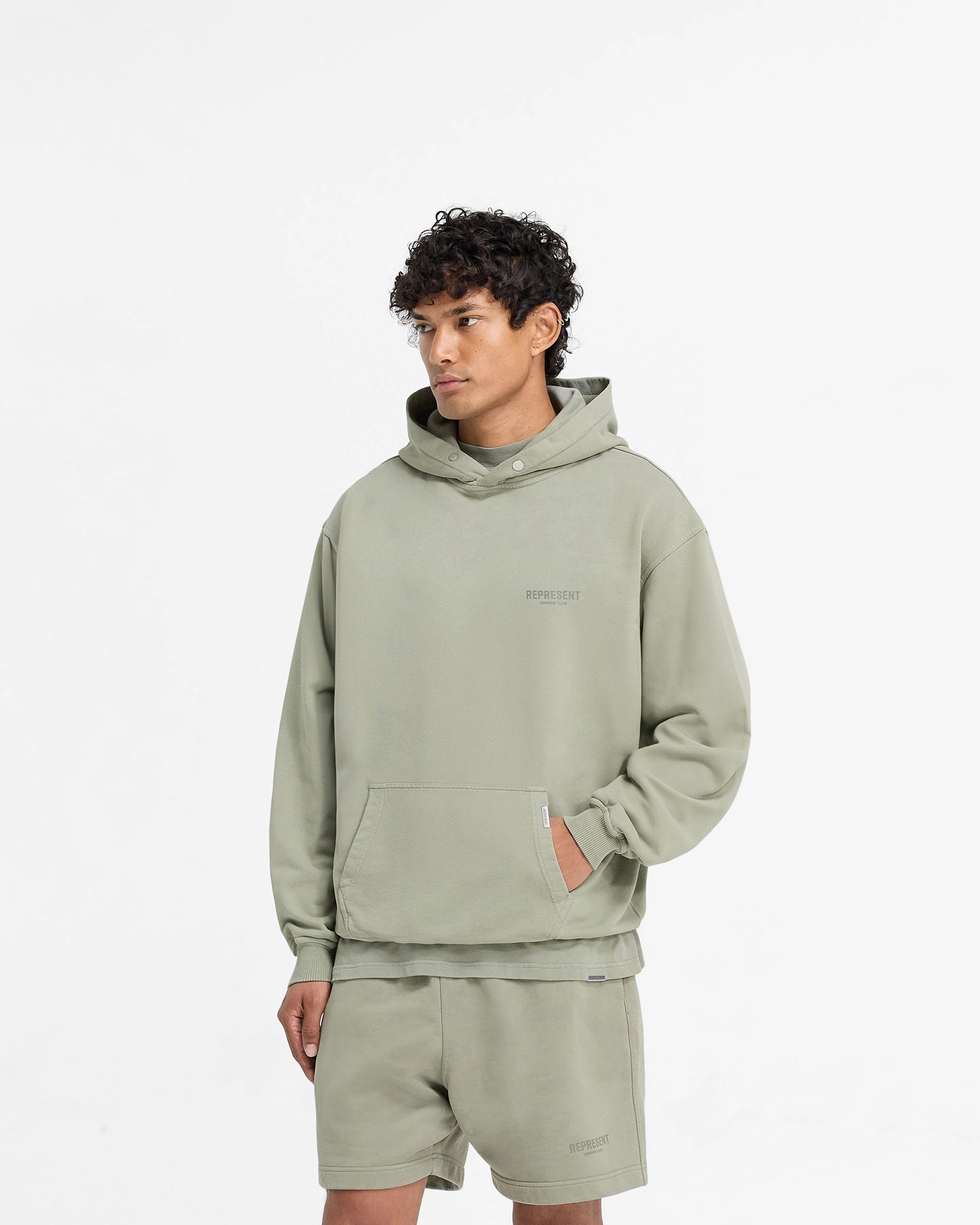 Represent Owners Club Hoodie - Pastel Green Comfy Movement