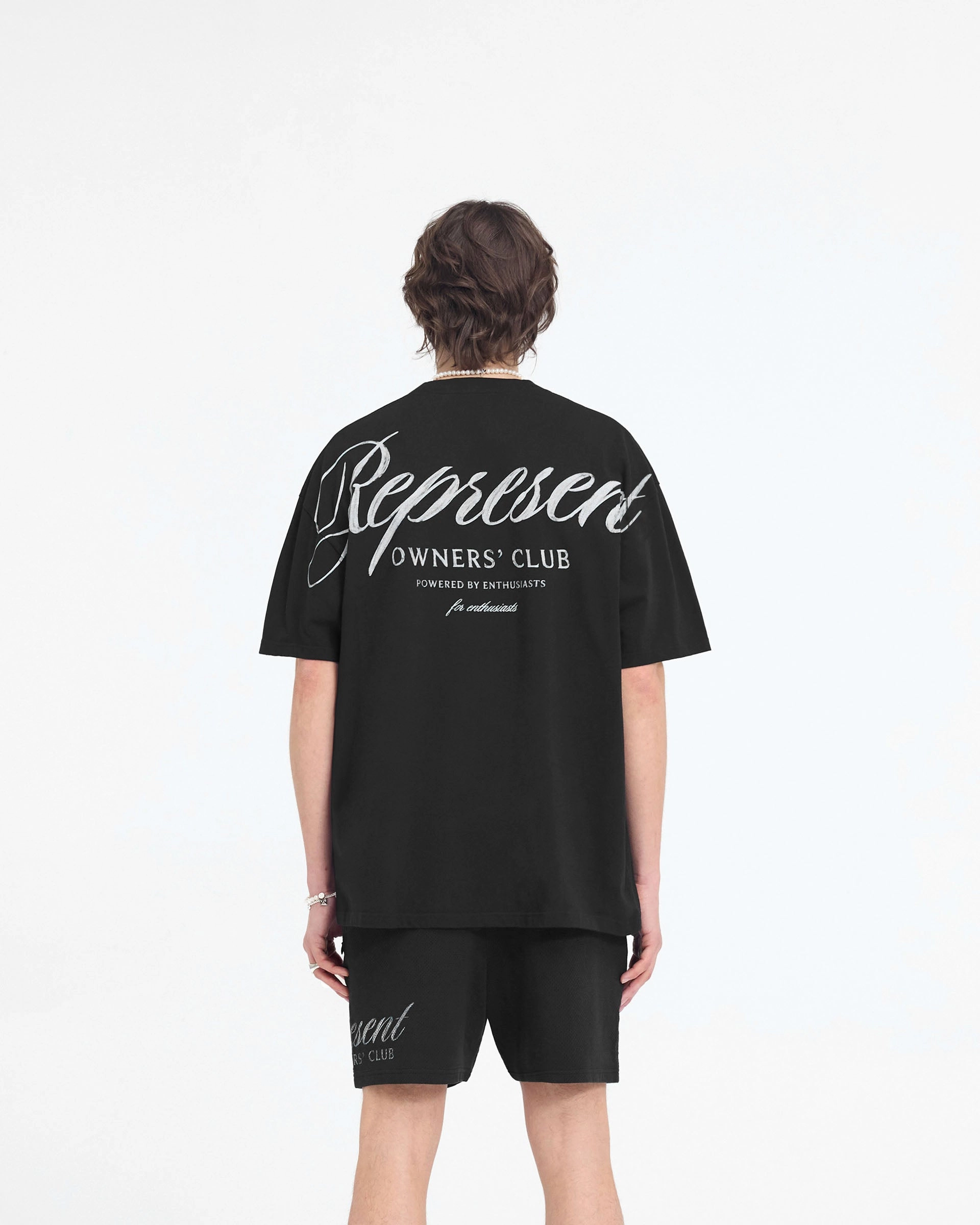 Formal Occasion Perfect for Any Outfit Represent Owners Club Script T-Shirt - Black
