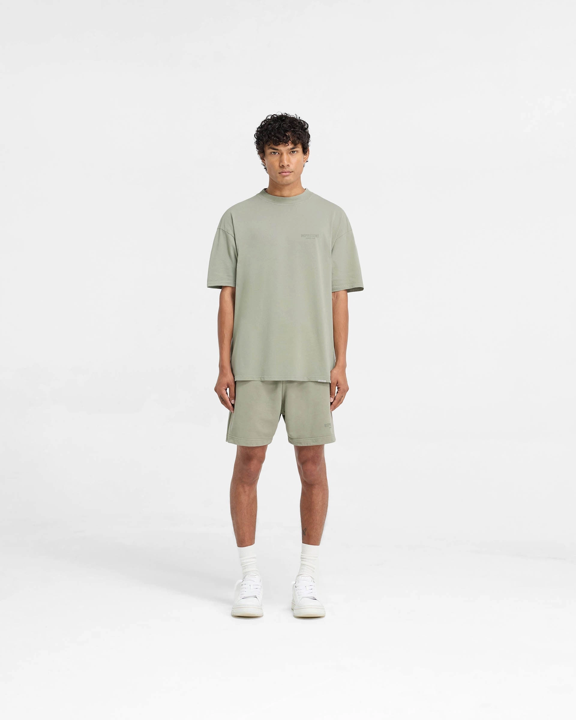 Elastic Band Represent Owners Club Shorts - Pastel Green