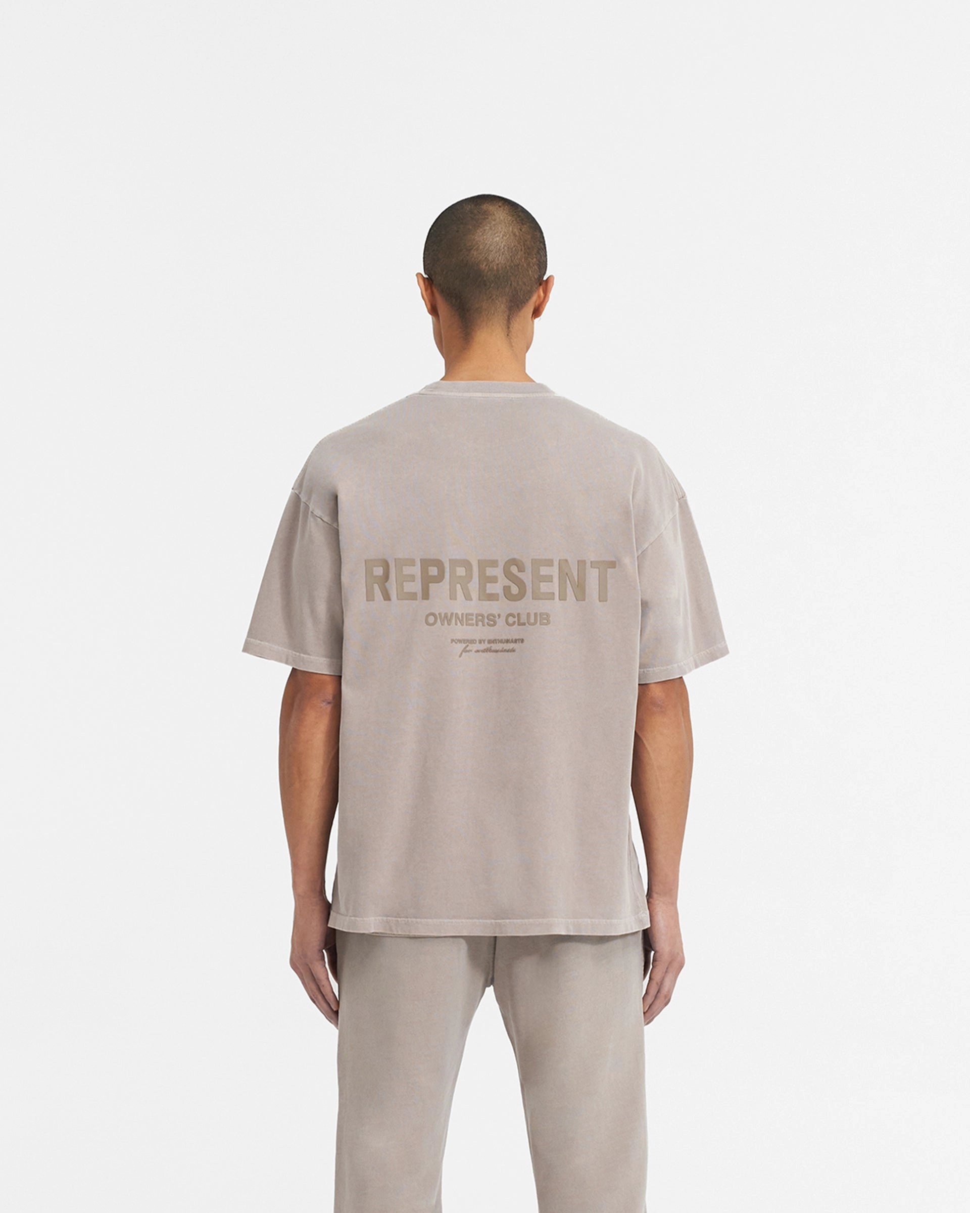 Sporty Comfort High-Quality Cotton Represent Owners Club T-Shirt - Mushroom