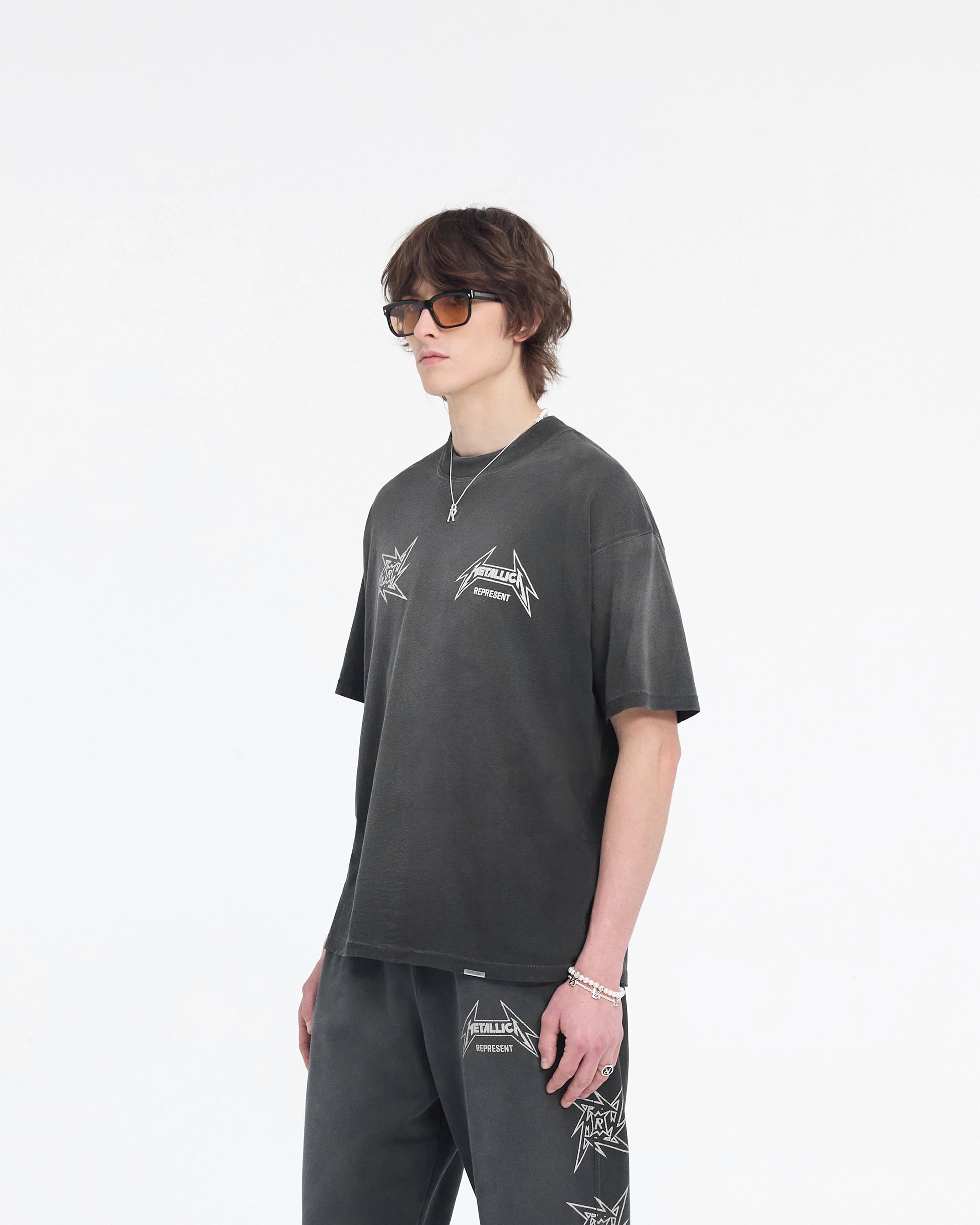 Effortless Wear Fit Beachwear Represent X Metallica Local Crew T-Shirt - Stained Black