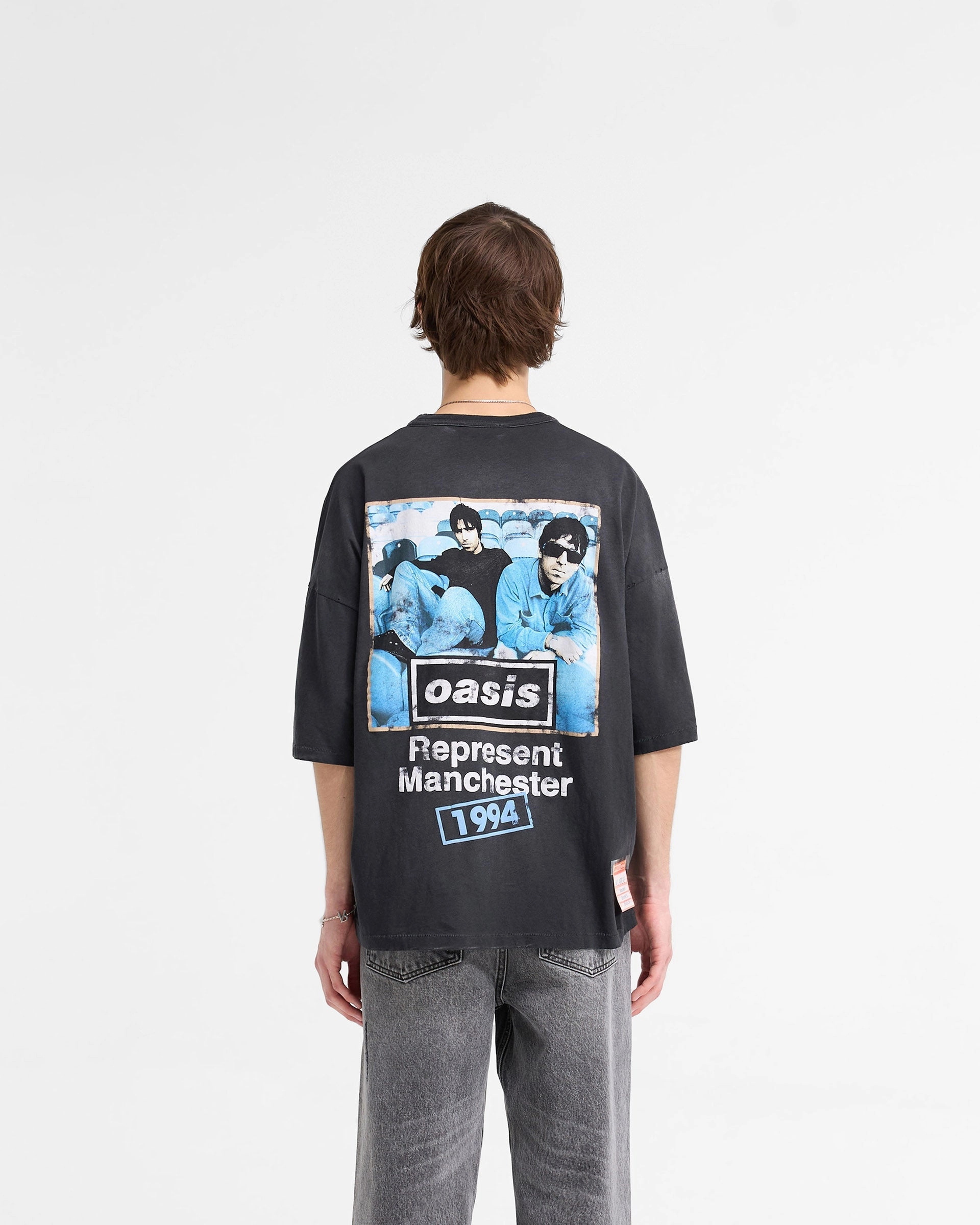 Smooth Seam Technology Printed uniqueness Represent X Oasis Maine Road T-Shirt - Washed Black